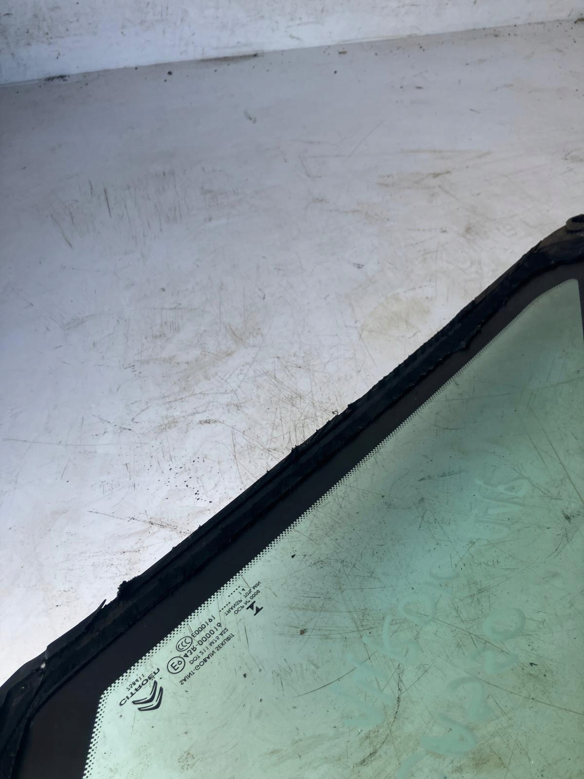 window bodywork right front CITROEN C4 PICASSO II 14 ROK