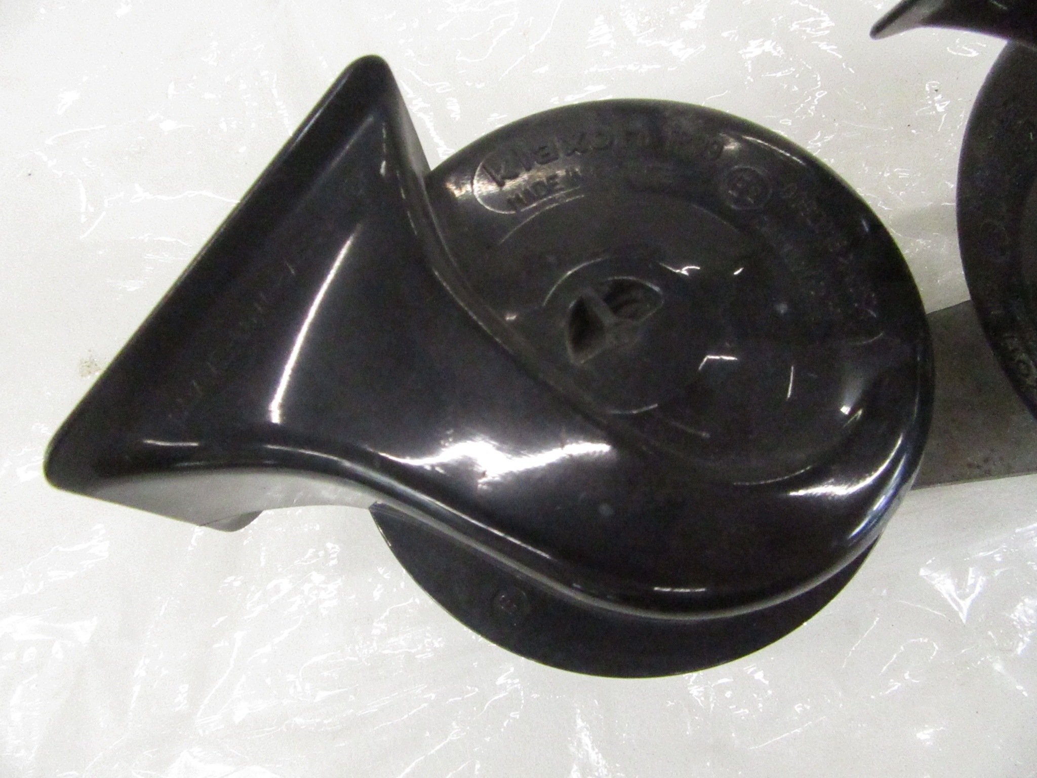 Klakson sygnal Halter BMW e60 e61 e63 e64 KOMPLET