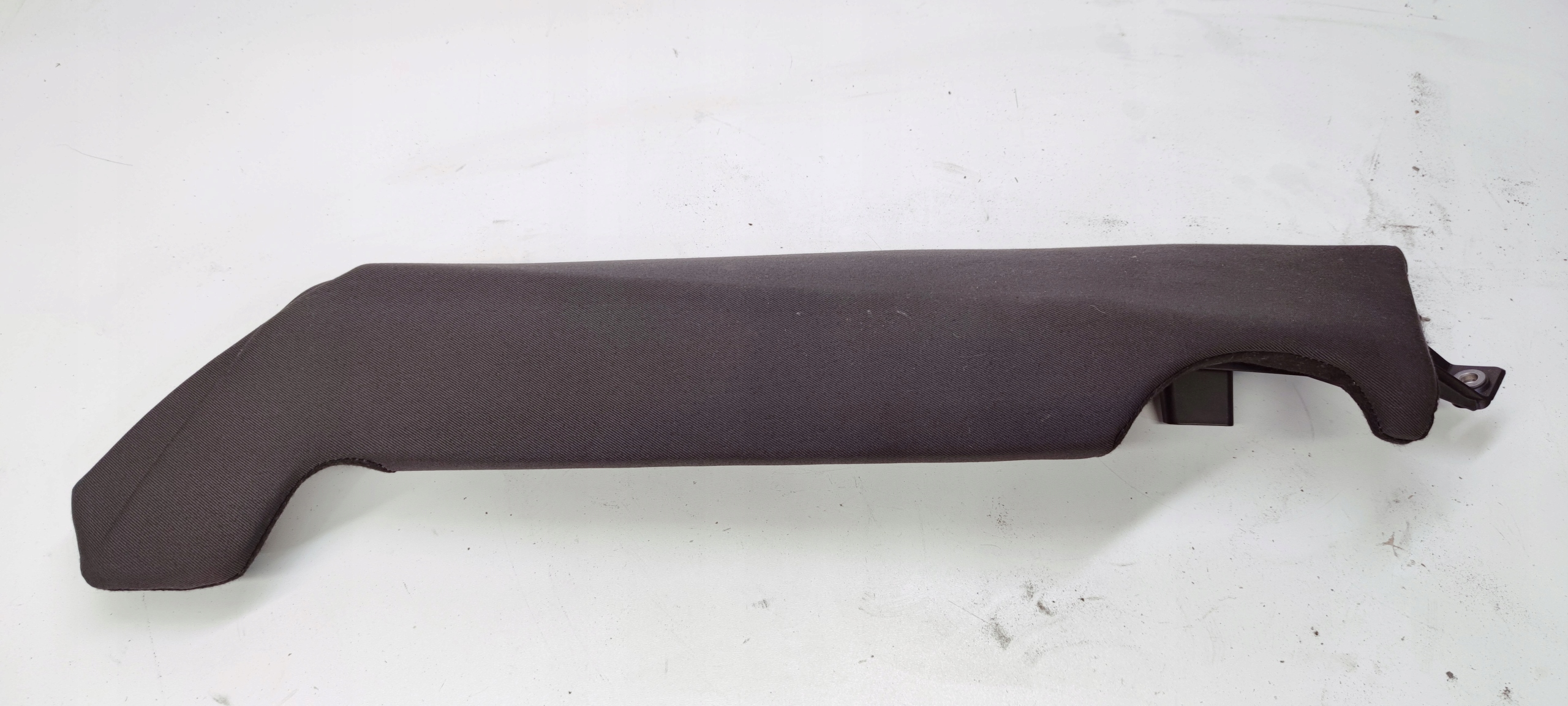 side KANAPY left rear part MATER AUDI A4 B9 8W0885703
