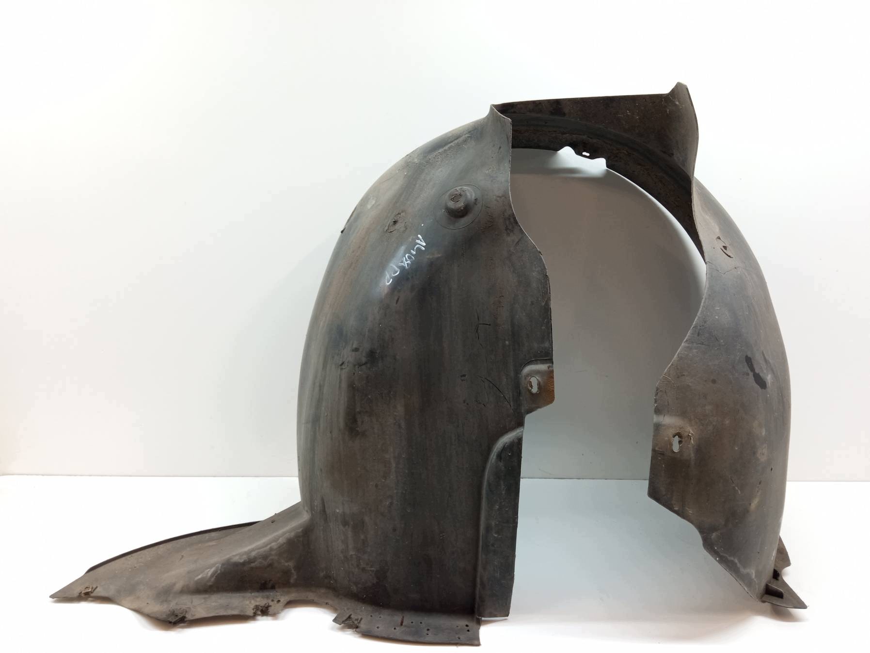 mudguard right front VW Volkswagen Touran and (2003-2010)