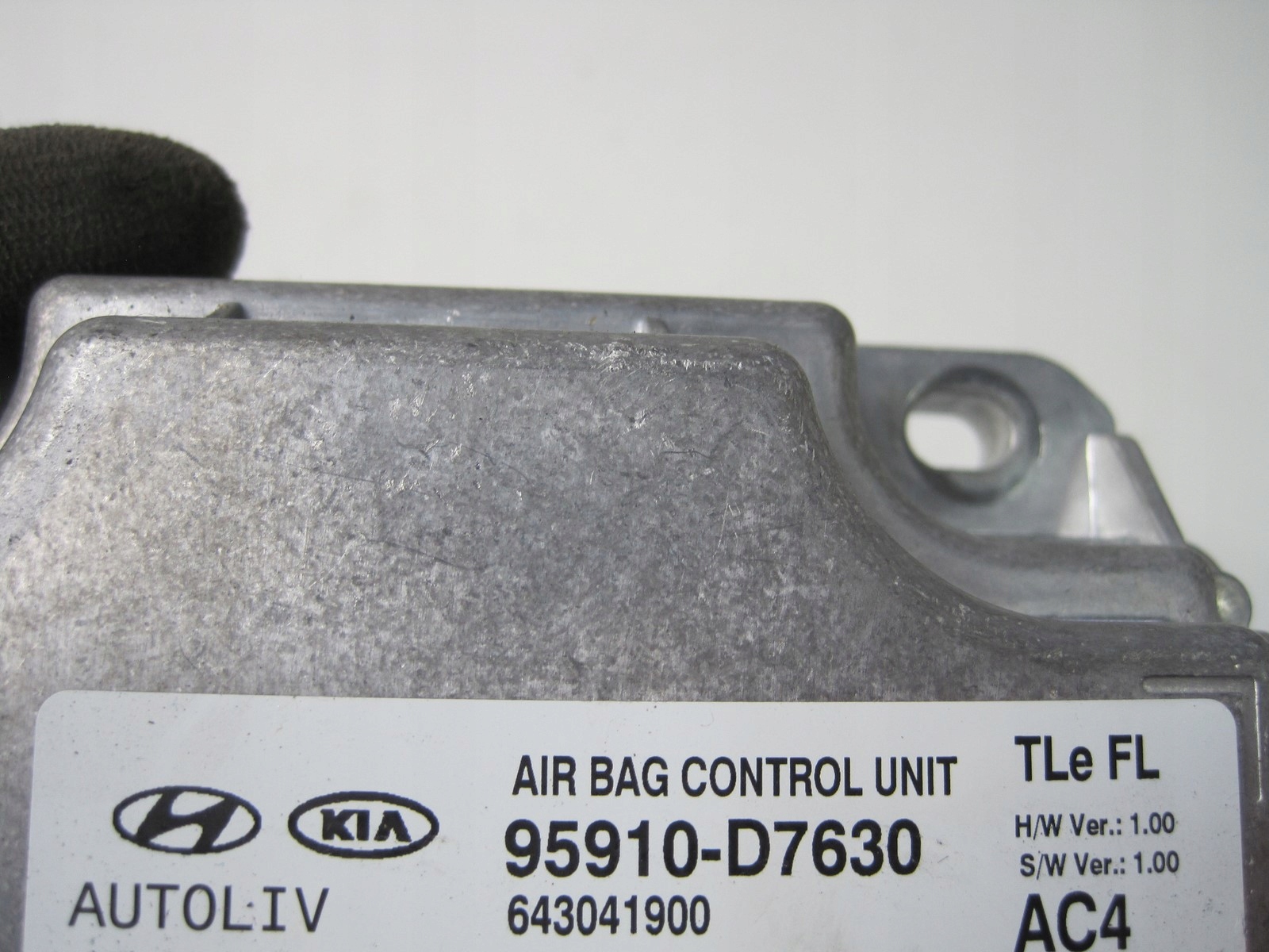 Moduł sensor AIRBAG Hyundai Tucson III 95910-D7630 Producent Hyundai OE