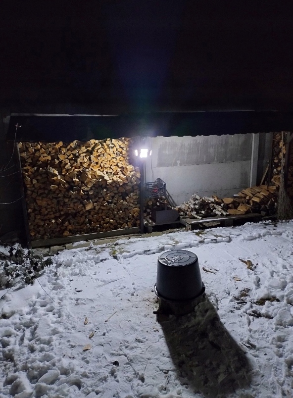 LAMPA SOLARNA ULICZNA LED ZEWNĘTRZNA OGRODOWA MOCNE ŚWIATŁO CZUJNIK RUCHU! Marka inna