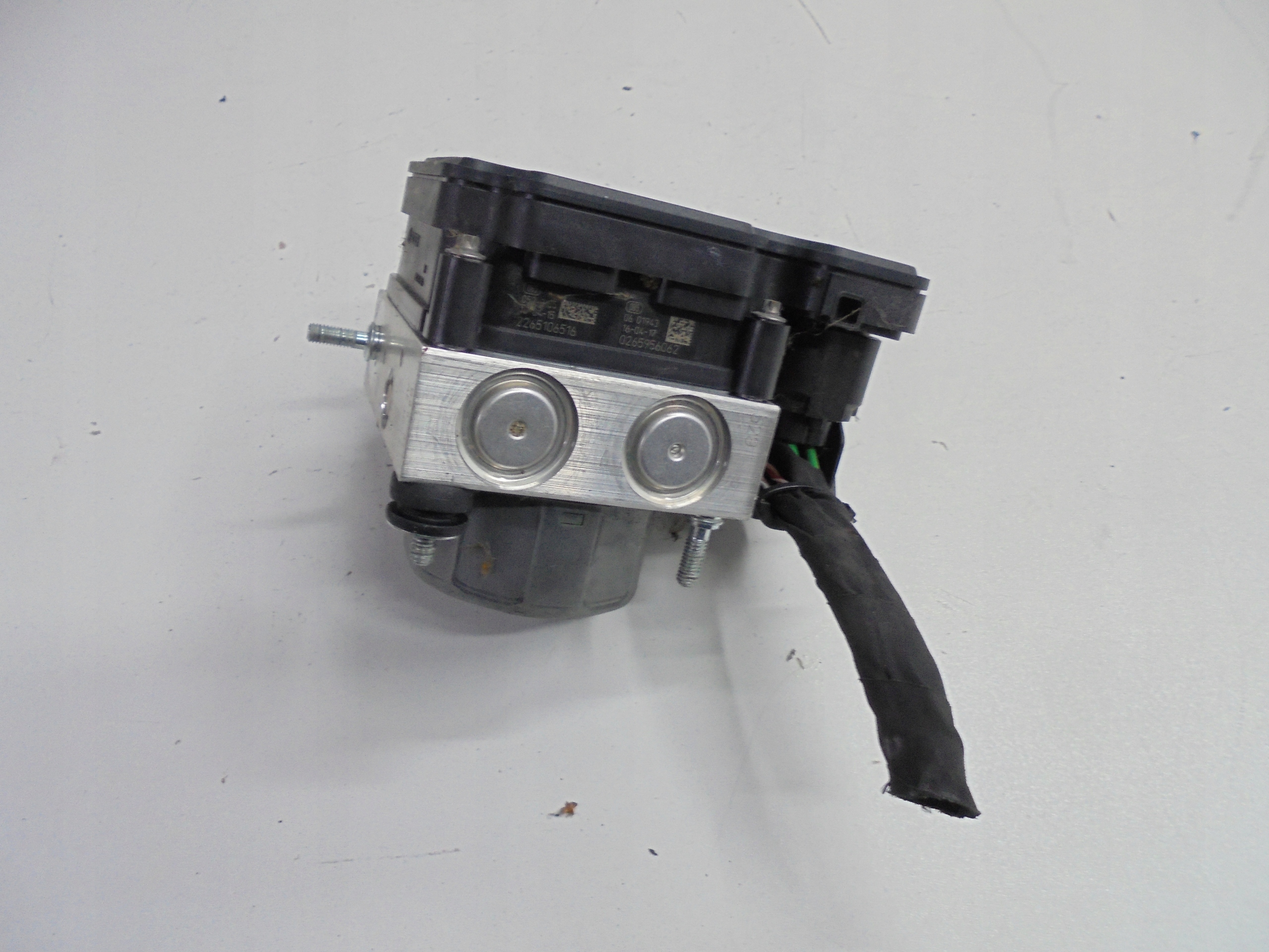 PEUGEOT 308 T9 control unit pump ABS 9816073880 16r