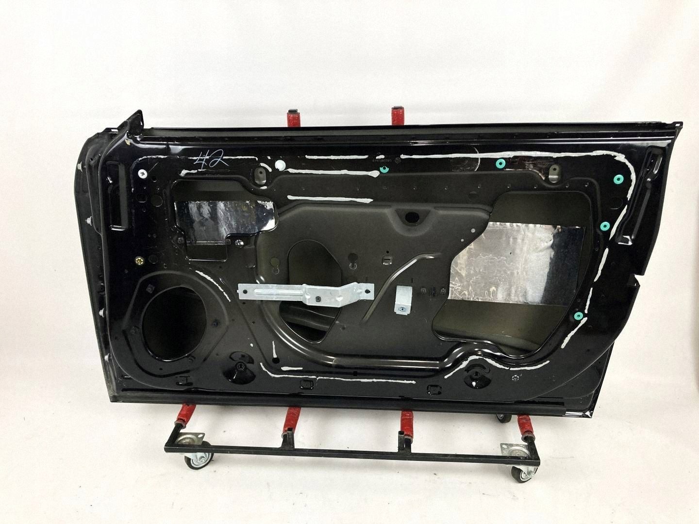 Dodge Challenger 2015-23 door right