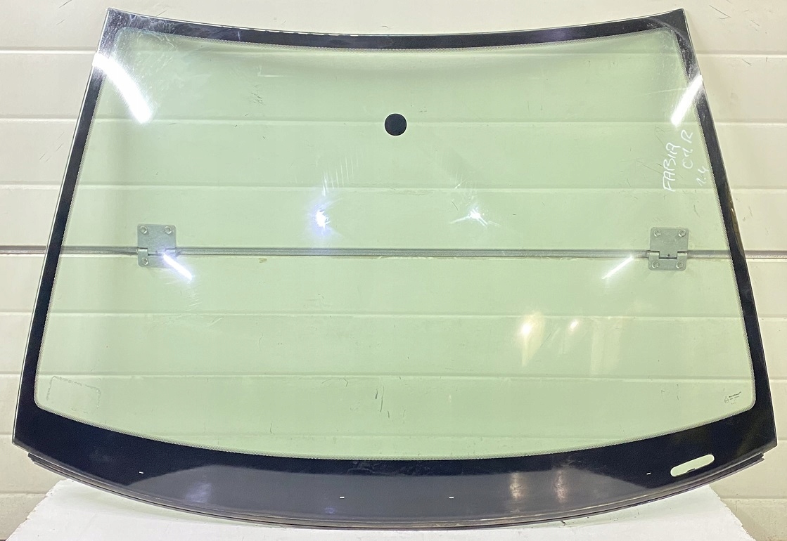 Skoda Fabia I 04 R SZYBA PRZEDNIA CZOŁOWA