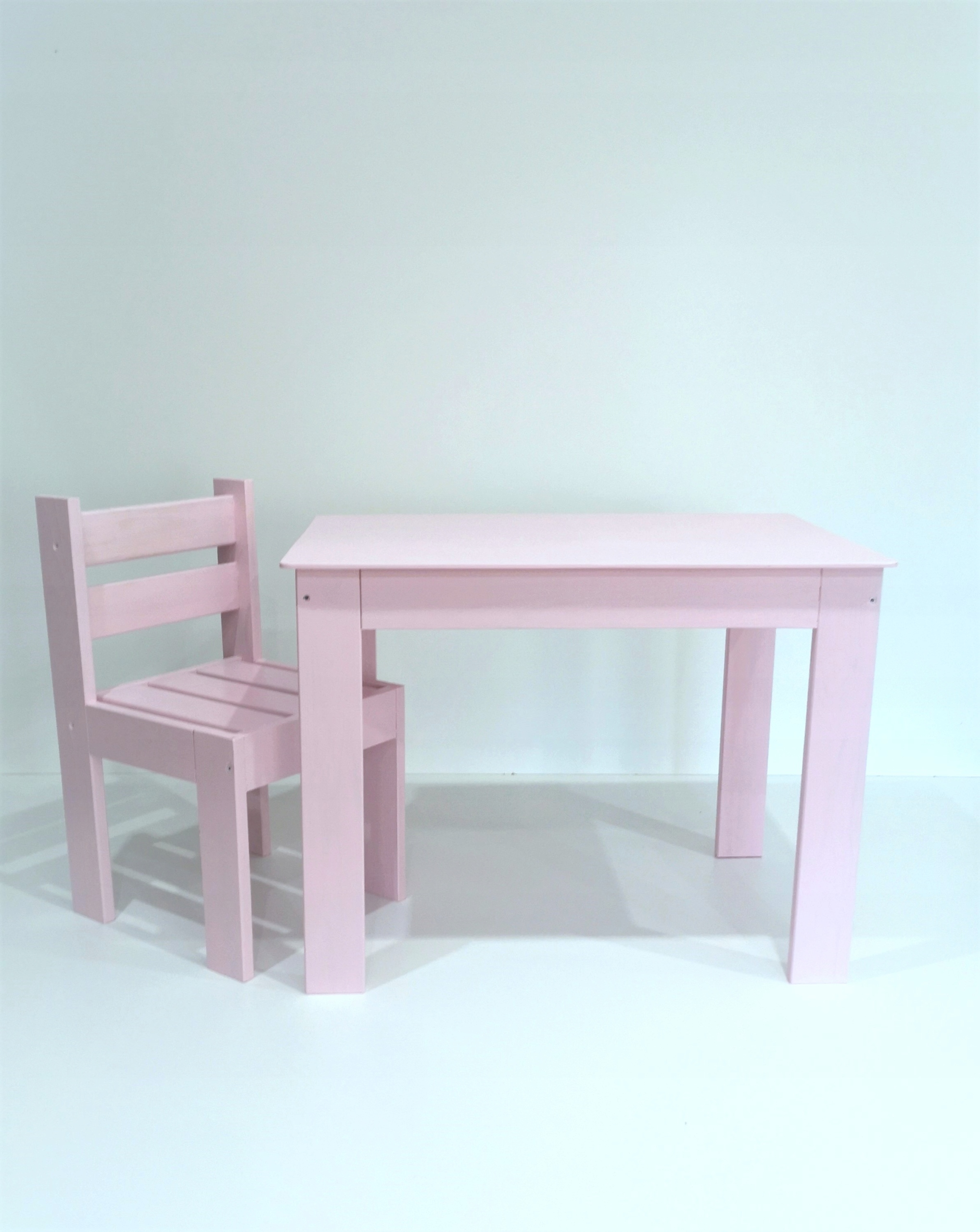 Prezent-Stolik z krzesełkiem dla twojego dziecka Marka inna