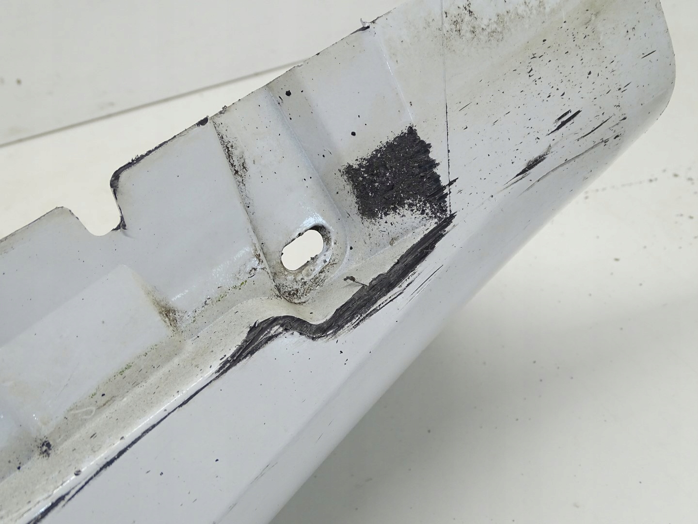 moulding threshold right AUDI TT 8S0853856C