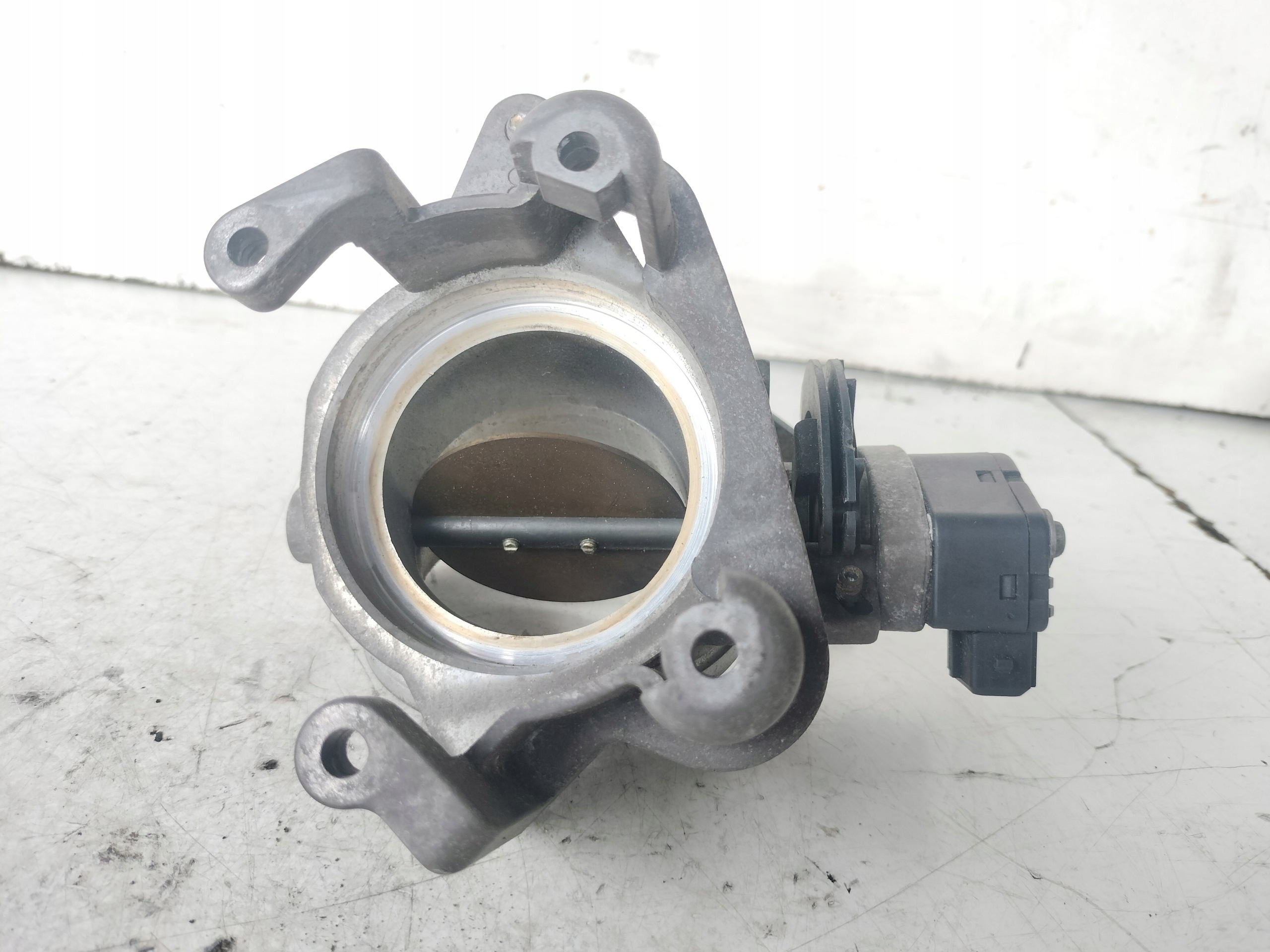 BMW E39 2.0 throttle flap 1703562