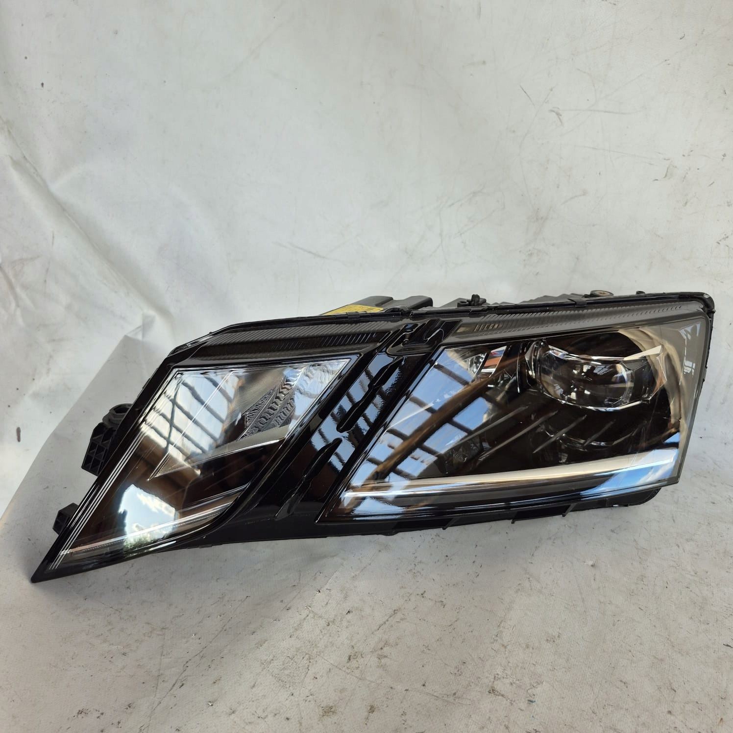 SKODA OCTAVIA 3 III LIFT light left FULL LED complete 5E1941007E