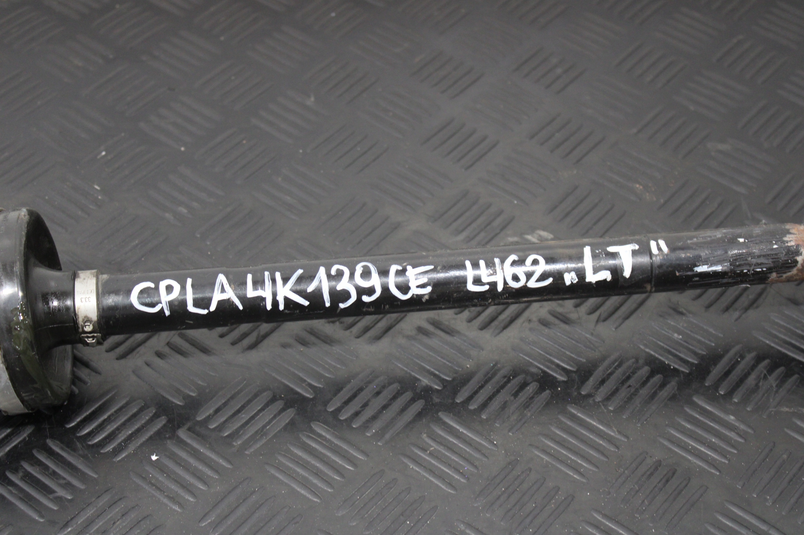 semi-axis semi-axis left rear part DISCOVERY V 5 L462 CPLA-4K139-CE