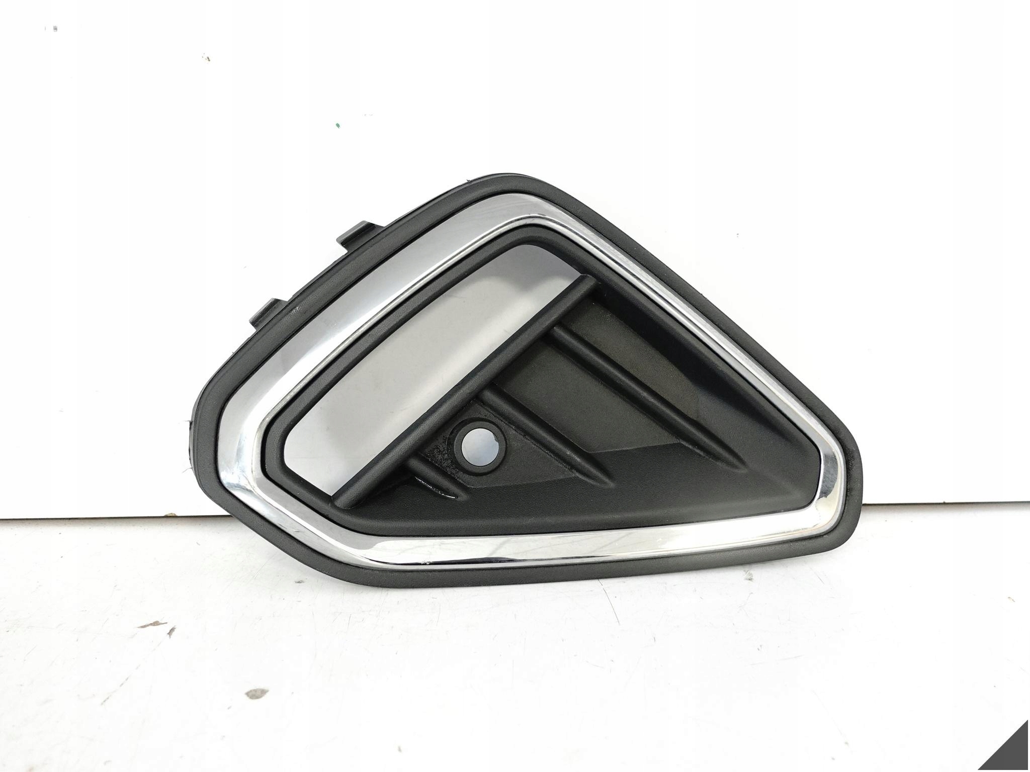VW T-CROSS 2GM LIFT 23- grid grille intake W bumper right front PDC