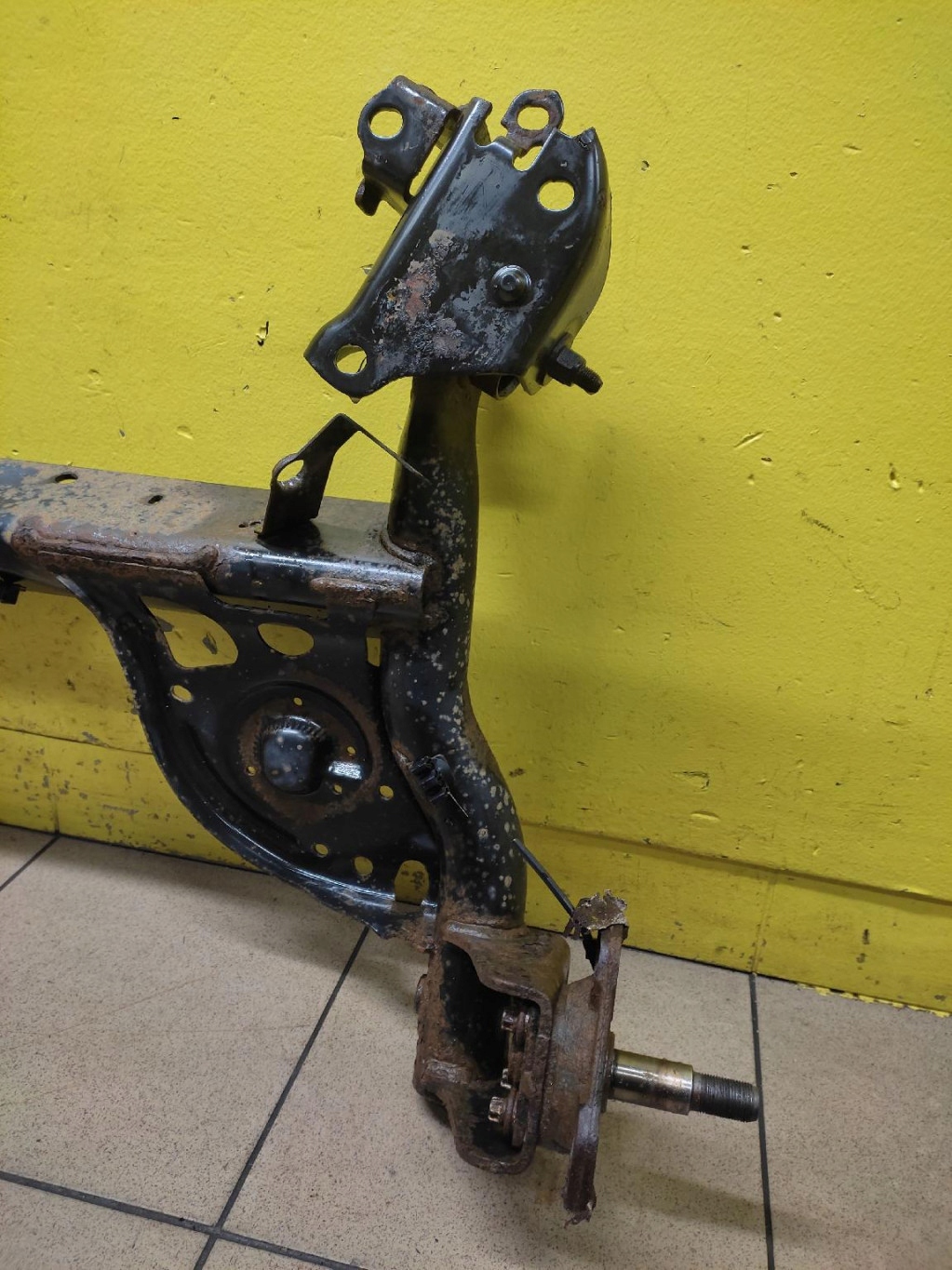 RENAULT CLIO III KOMBI sider axis rear