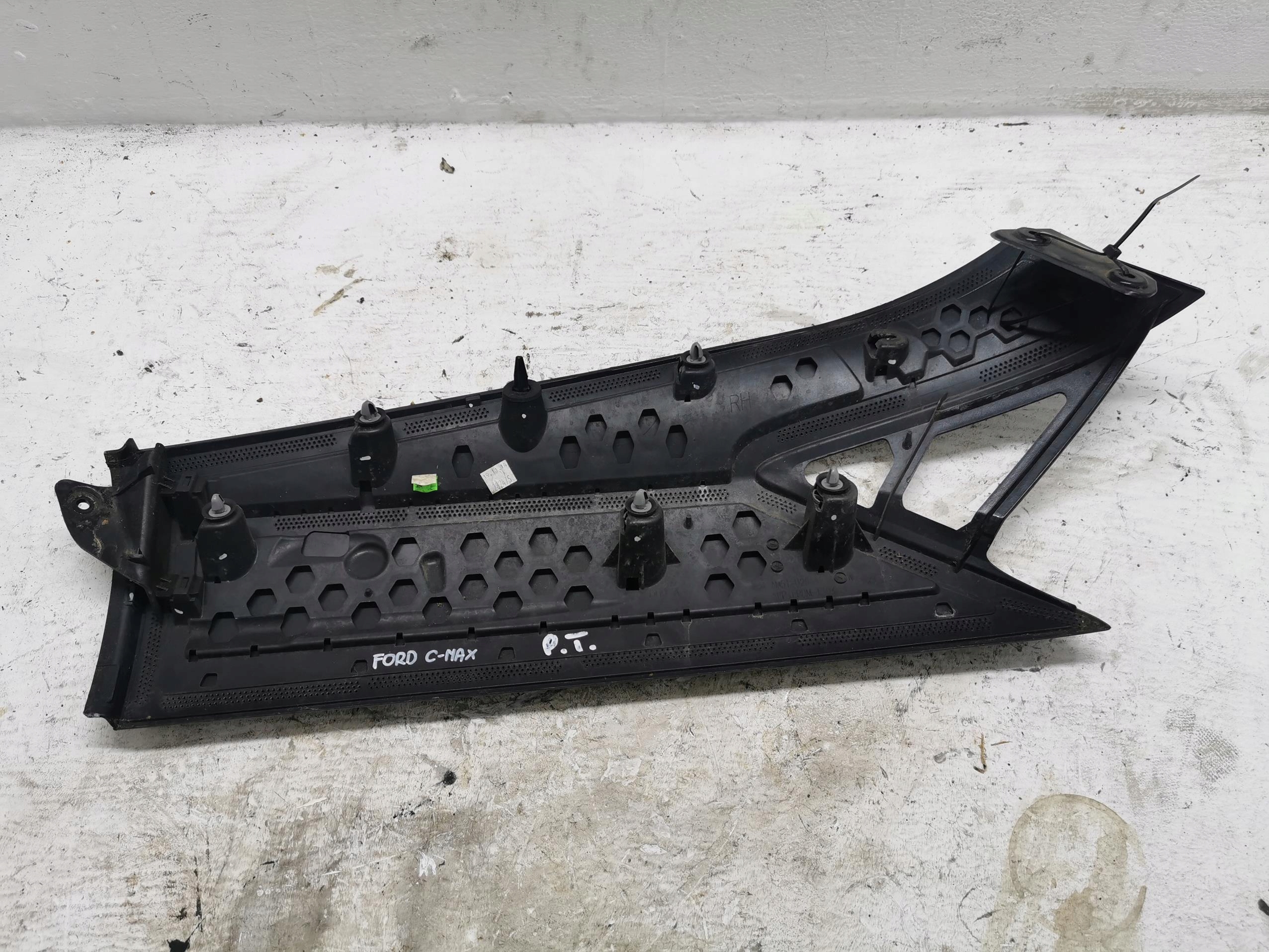 Blende Abdeckung des Kotflügels rechts heck FORD GRAND C-MAX II BD