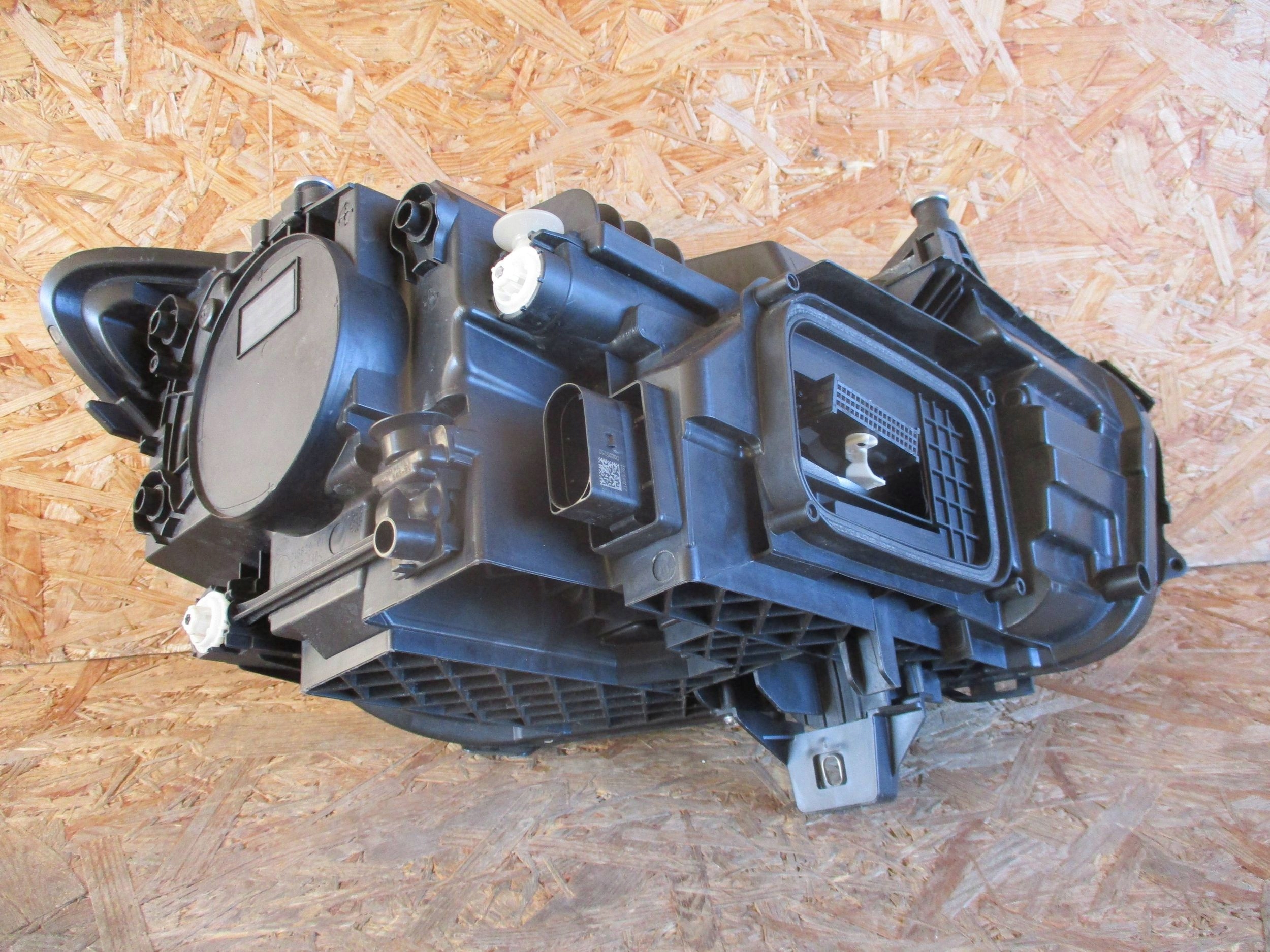 light front front left MERCEDES B KLASA W247 LED HIGH PERFORMANCE