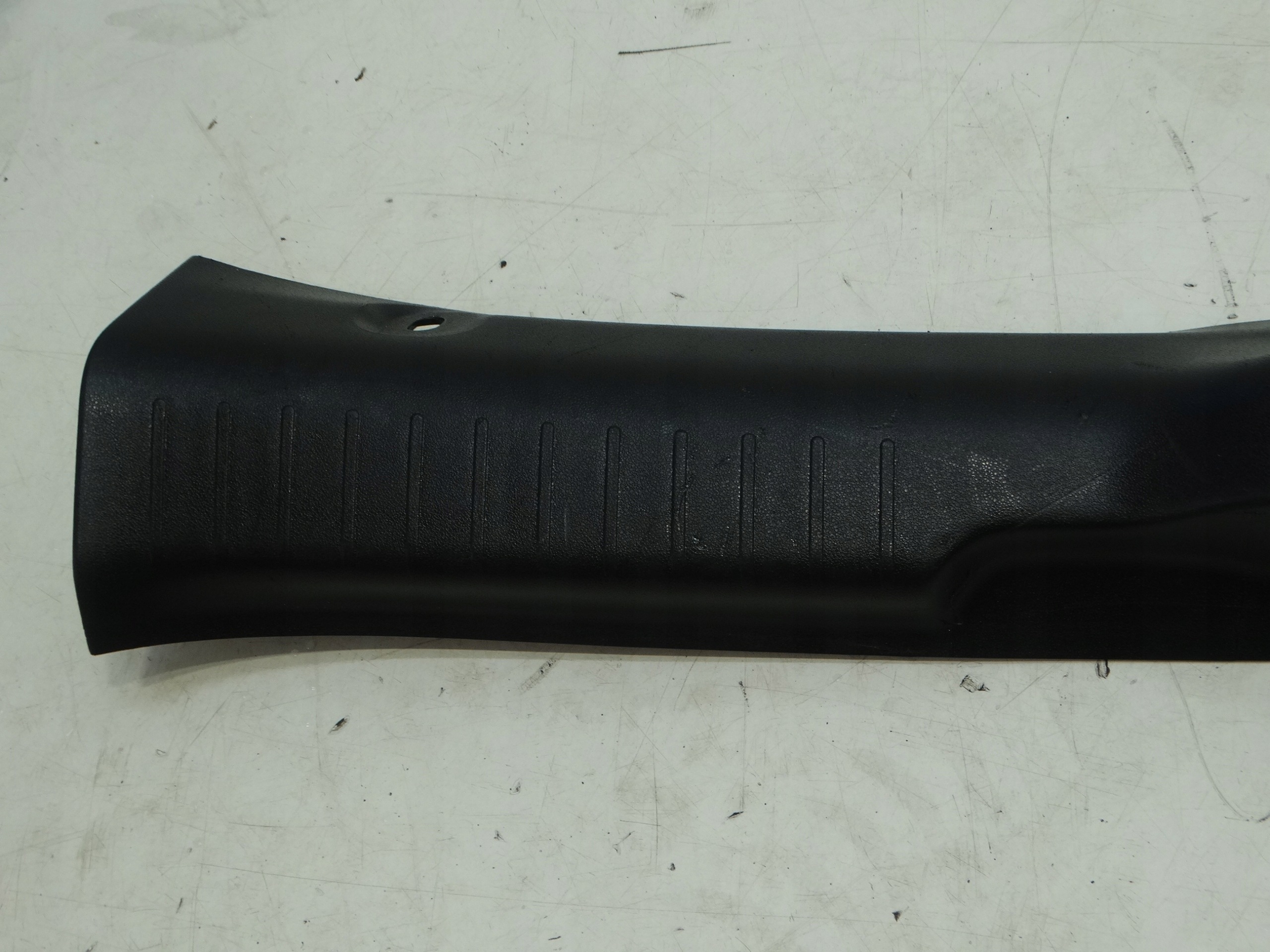 cache face avant arrière coffre CITROEN C4 CACTUS 9801288377