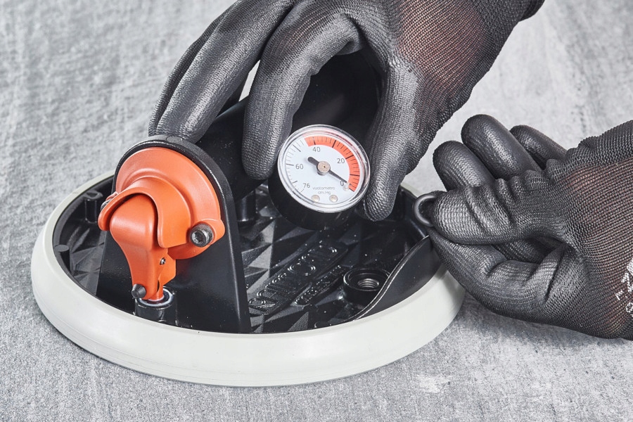 RAIMONDI RV175 PRZYSSAWKA DO GLAZURY PŁYTEK SZKŁA Waga produktu z opakowaniem jednostkowym 2.2 kg