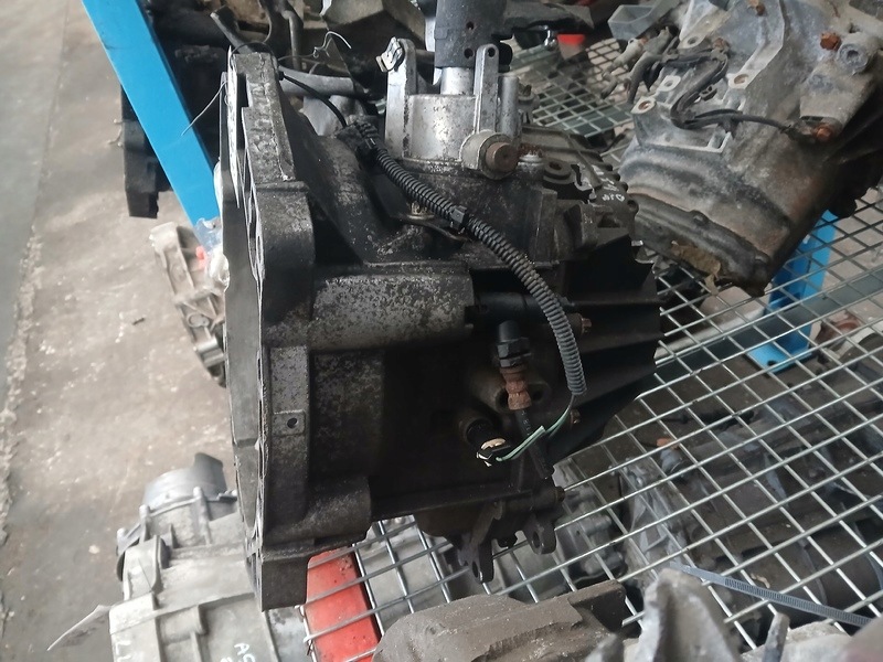 getriebe OPEL CORSA D 1.3CDTI M20 für CZESCI