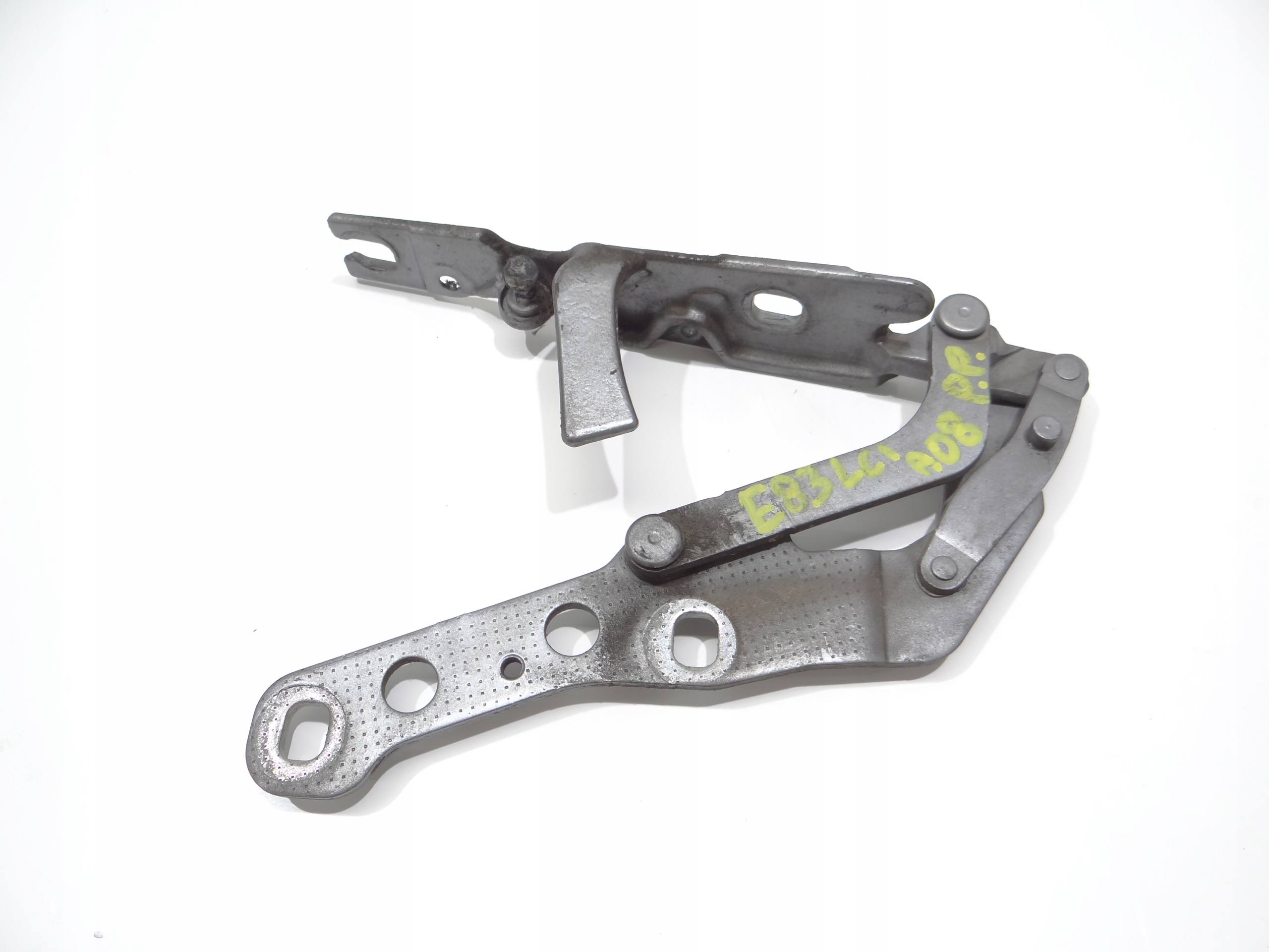 ZAWIAS MASKI PRAWY BMW X3 E83 OE 3411448 A08