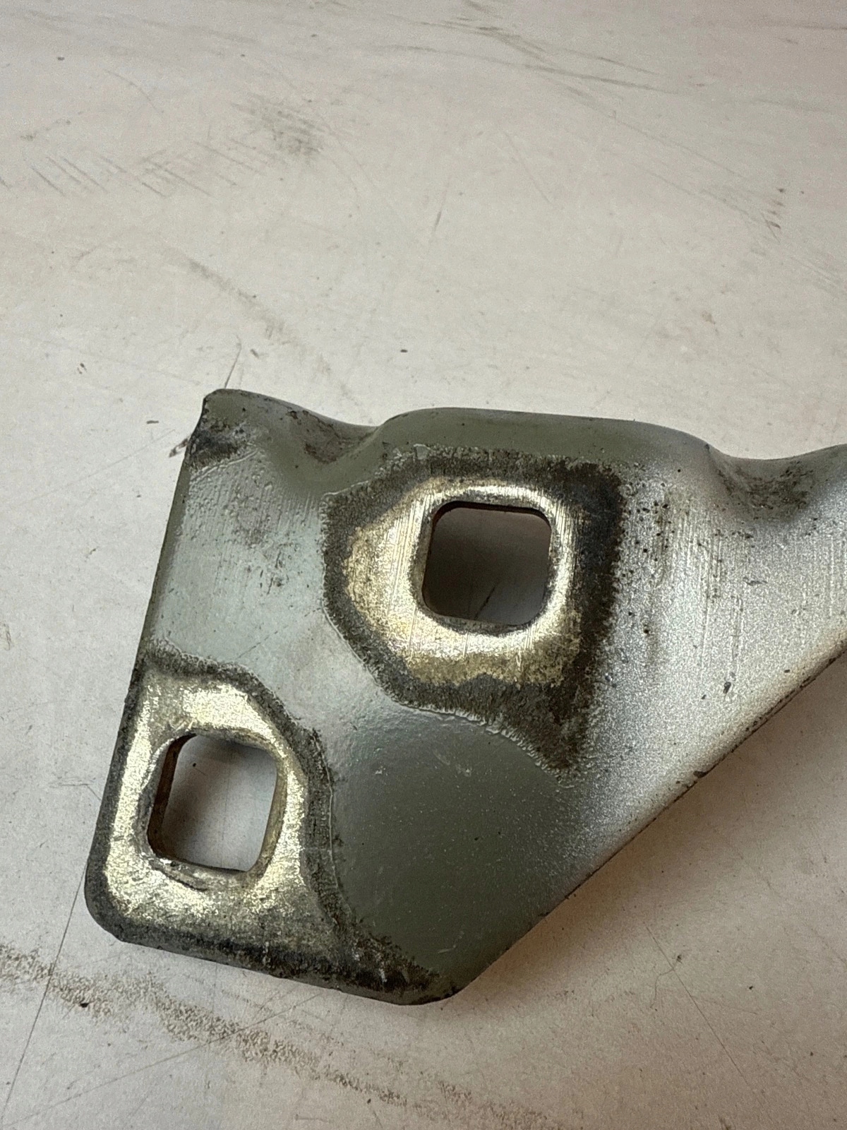 hinge bonnets front front right Renault Kangoo and