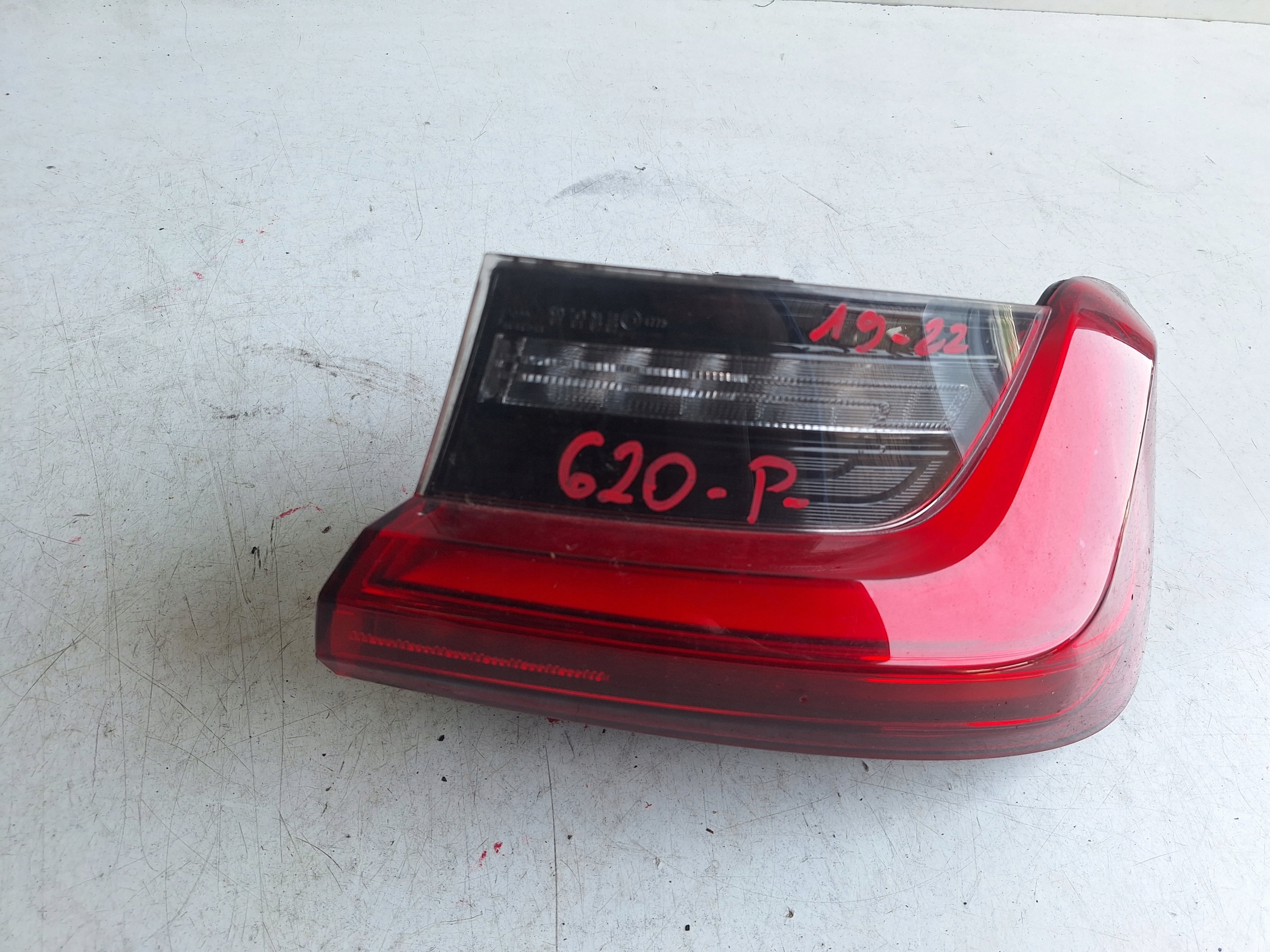 BMW 3 G20 19-22 light right rear part
