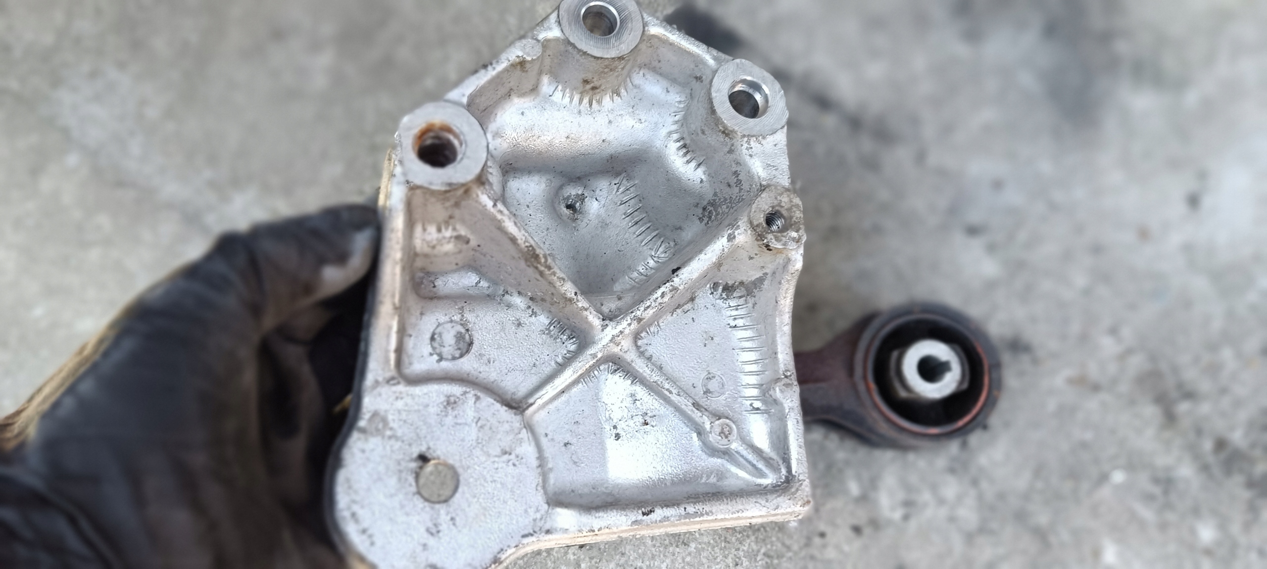 engine mount airbag Fiat Scudo Expert Jumpy II 975420