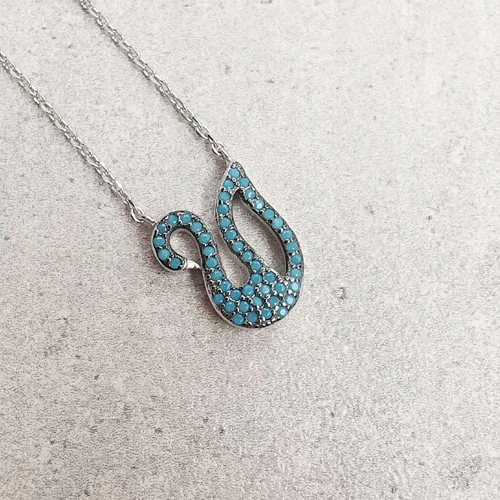 Stříbrný náhrdelník s tyrkysovou větvičkou