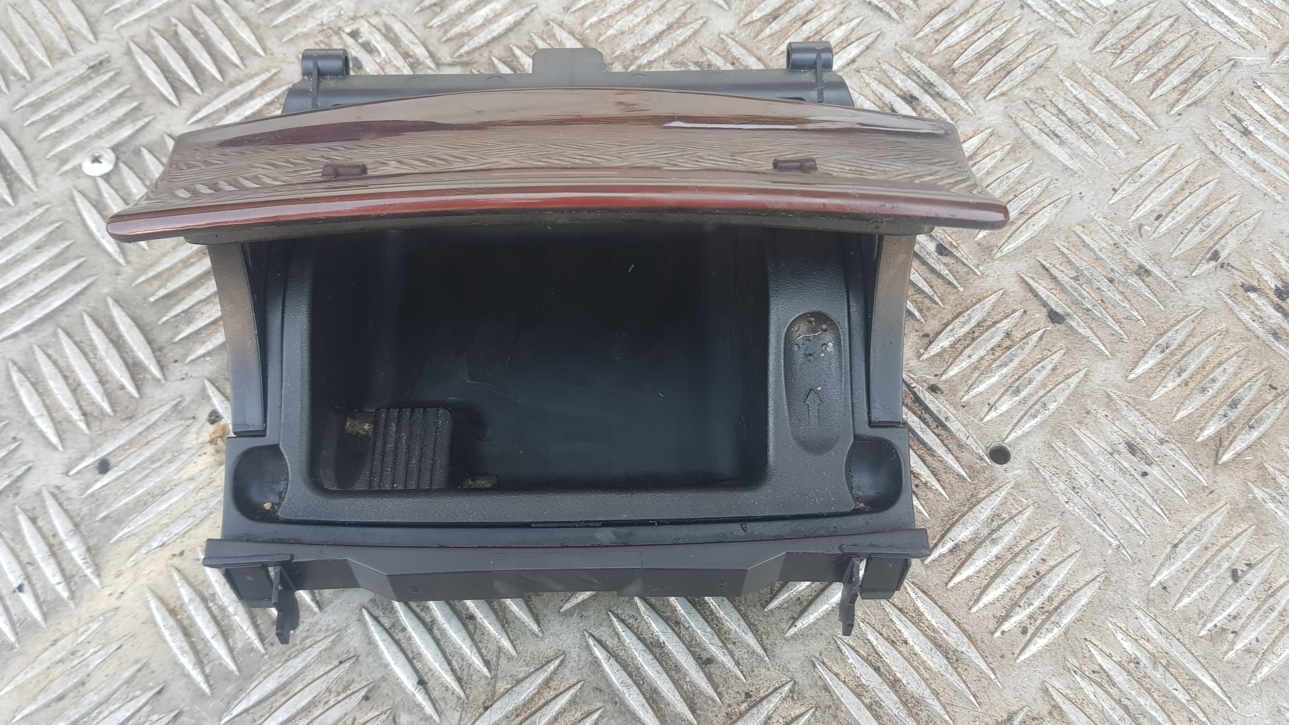 MERCEDES W203 ashtray passenger compartment wood