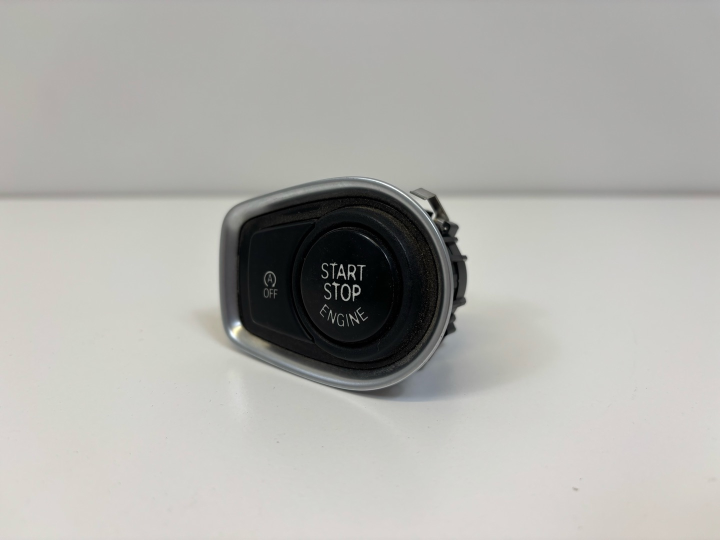 button zaplonu Start / Stop BMW X1 F48 2019 928913504