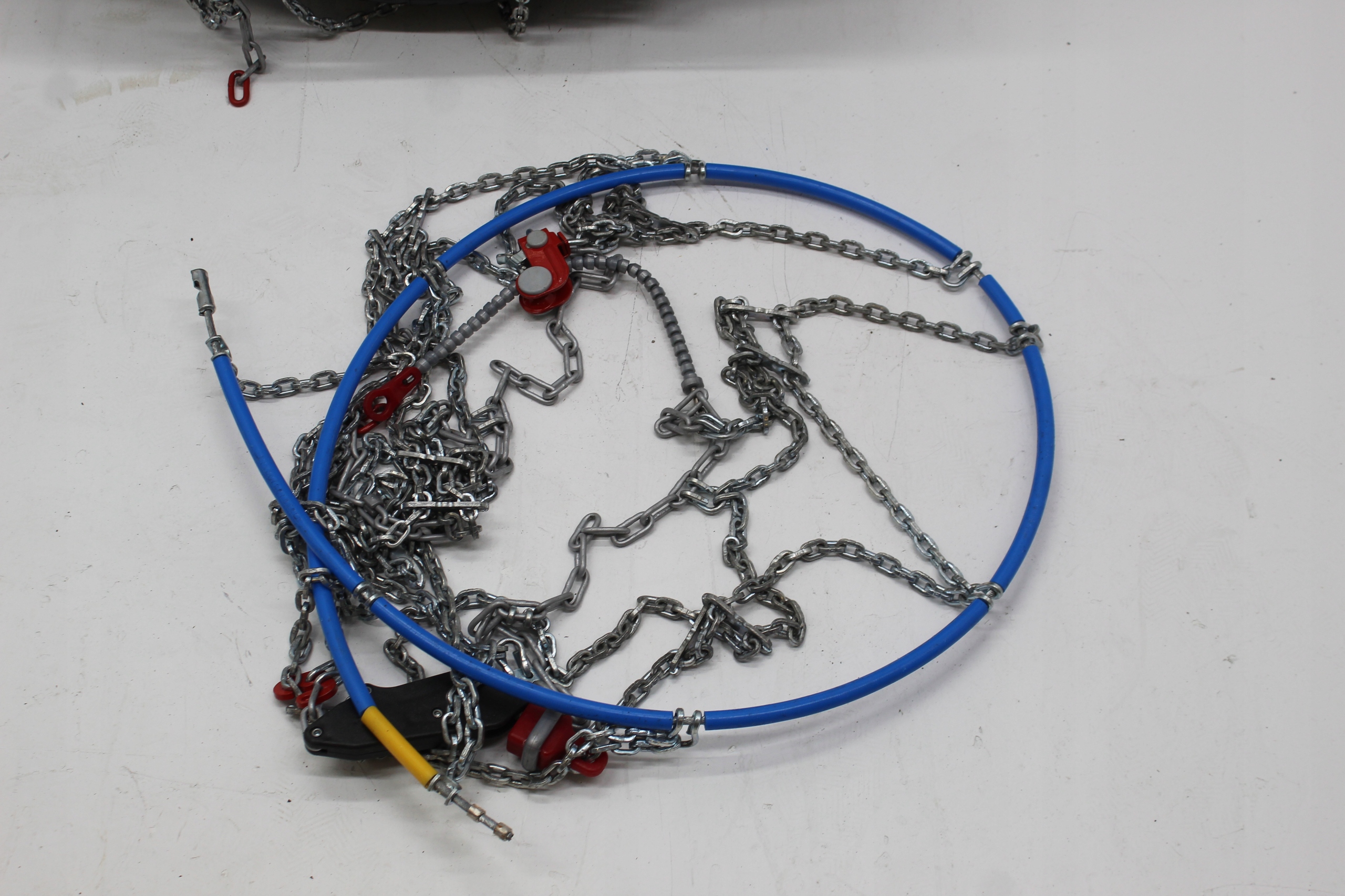 ŁAŃCUCHY ŚNIEGOWE 255/60 R18 255/55 R19 4M0091387 Kod producenta 4M0091387