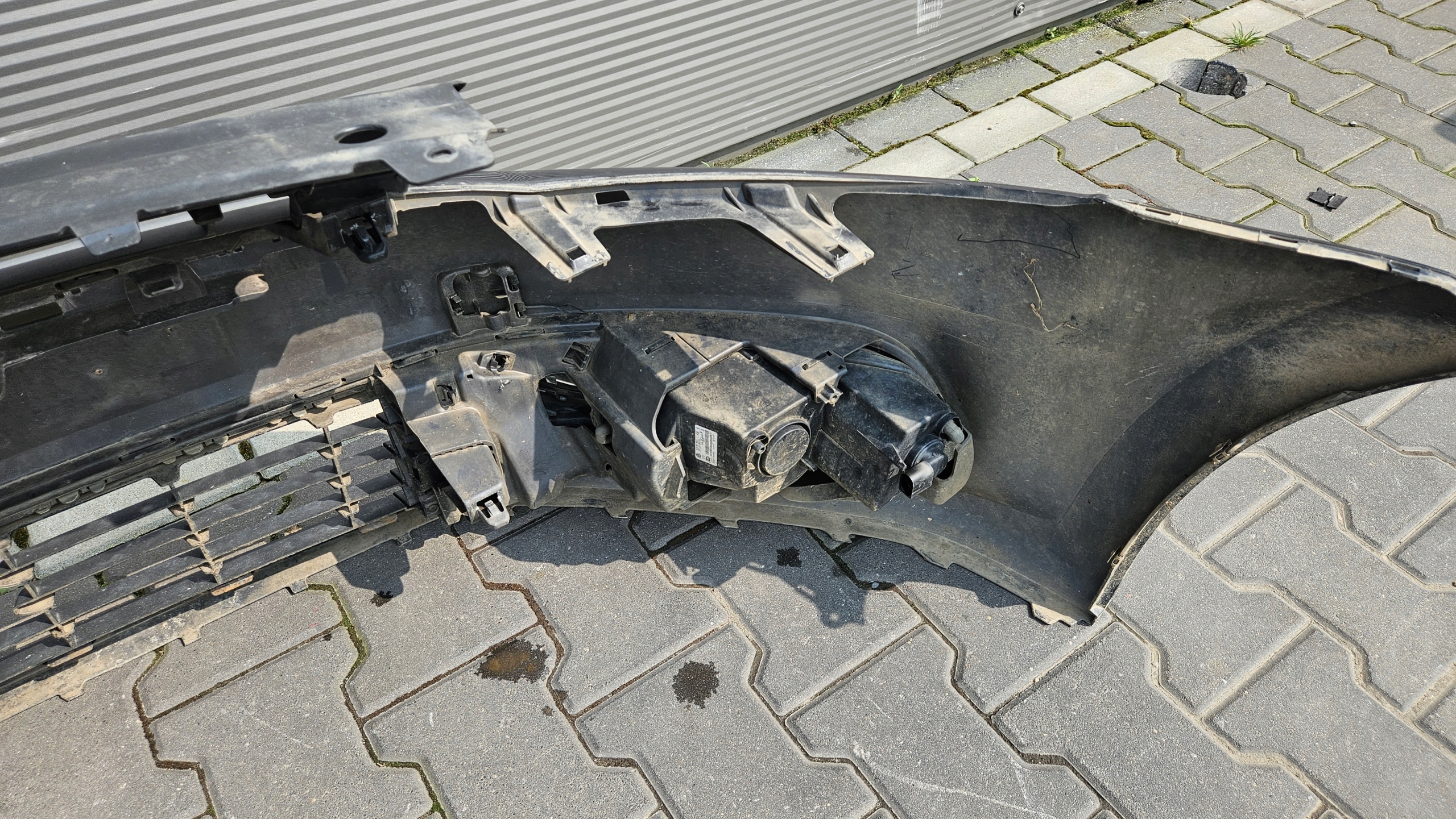 bumper front front VW POLO V 6R 6C OD 14R- KOD LAKIERU L041