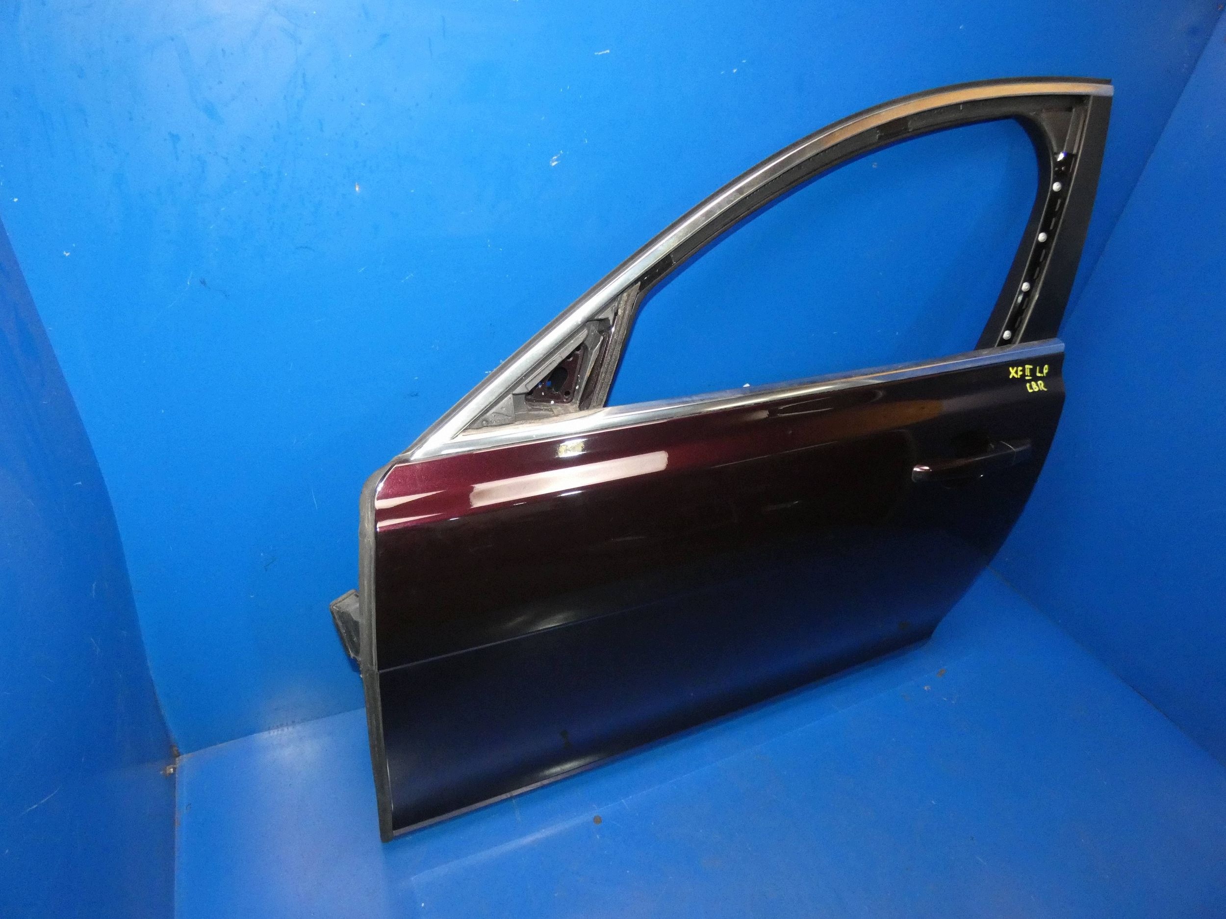 JAGUAR XF II X260 door left front front complete
