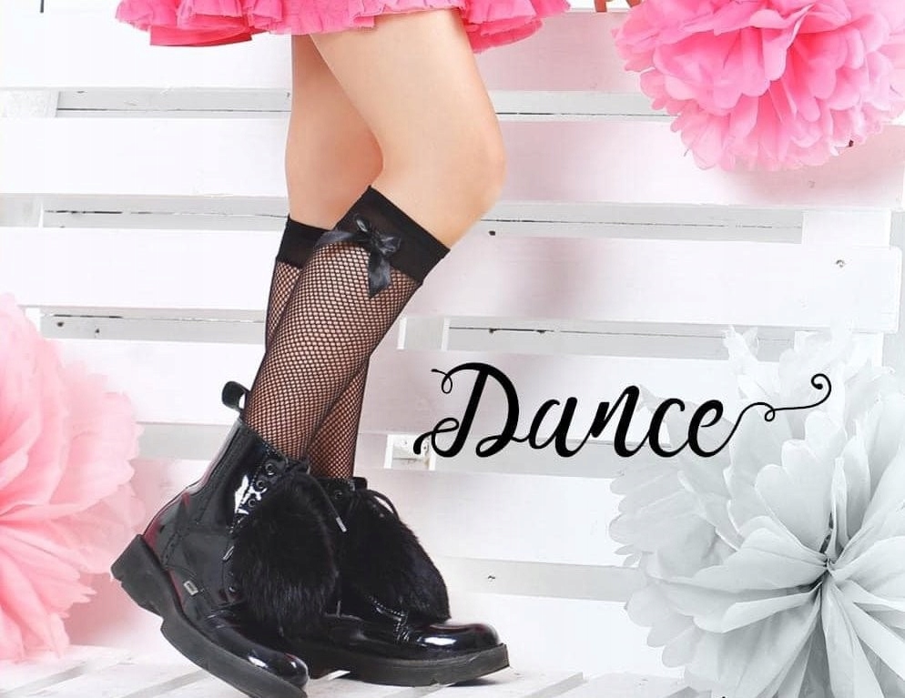 

Kabaretki/ Podkolanówki Czarne z Kokardką Polskie