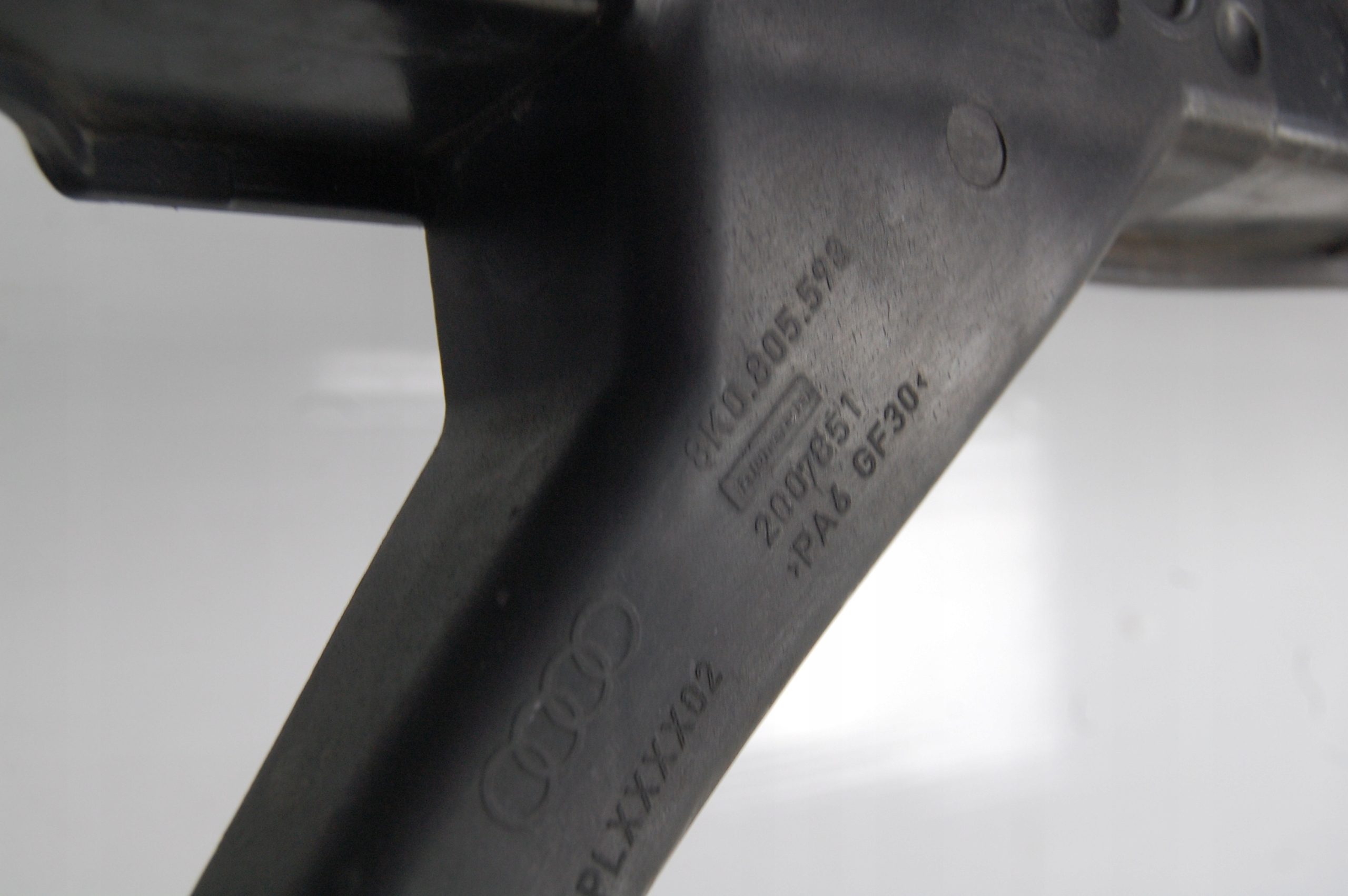 WZMOCNIENIE PAS AUDI RS4 8K LIFT 2012-2016 Typ samochodu Samochody osobowe