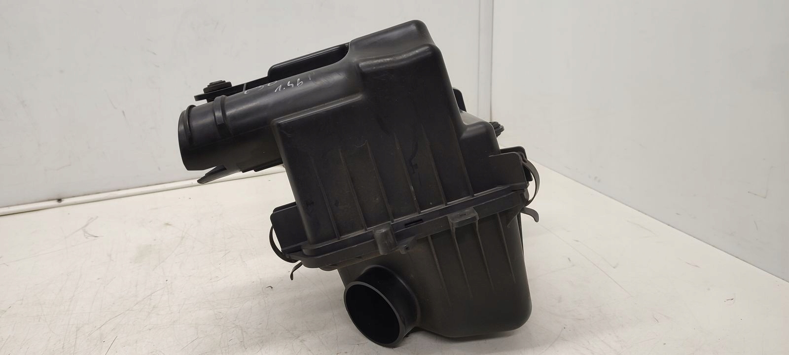 Gehäuse filter luft Hyundai i30 LIFT 1,4