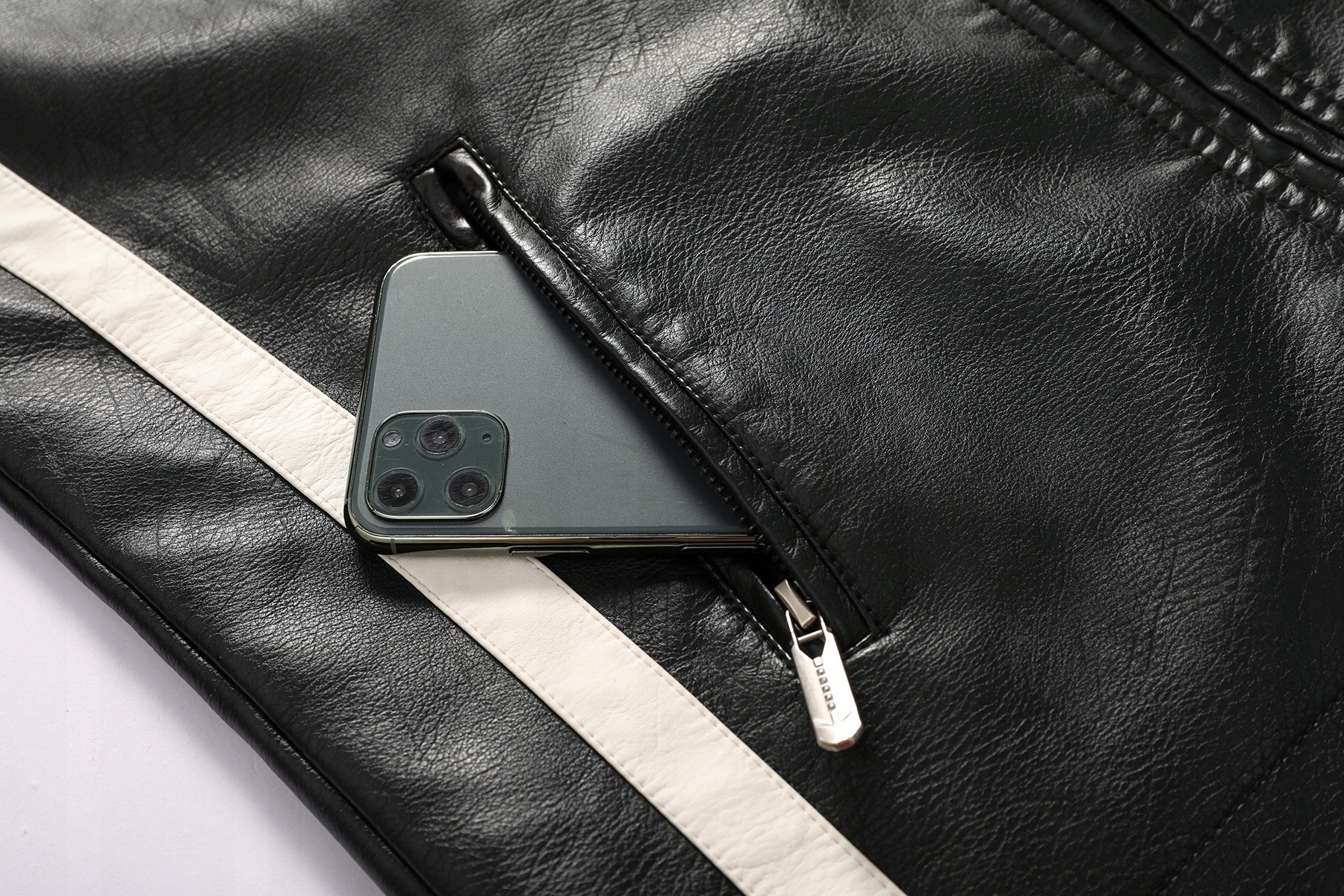 MOTOCYKLOWA KURTKA SKÓRZANA RAMONESKA MĘSKA L Materiał dominujący poliester