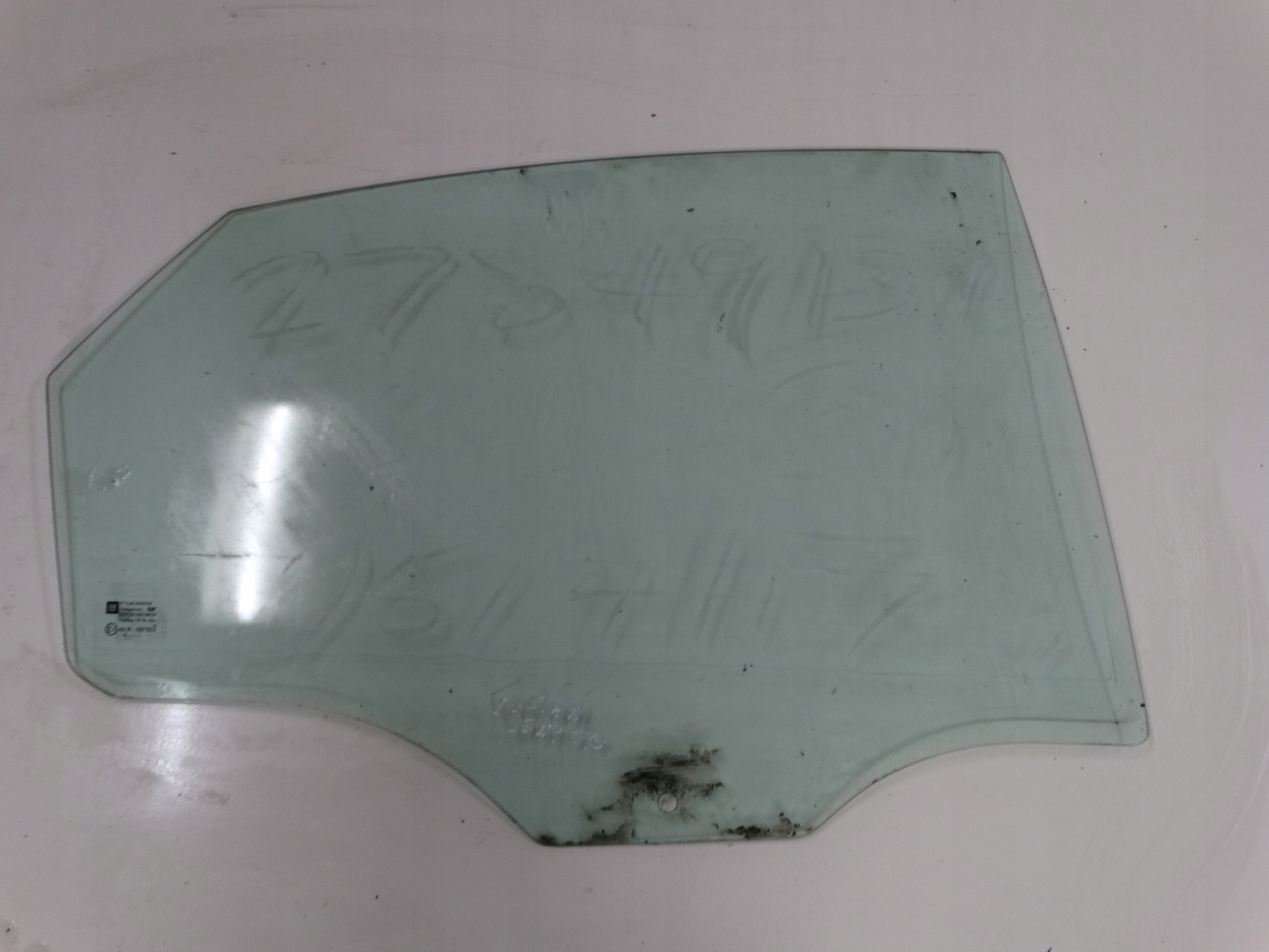 SZYBA DRZWI OPEL VECTRA LEWY TYŁ 43R-007023 6..