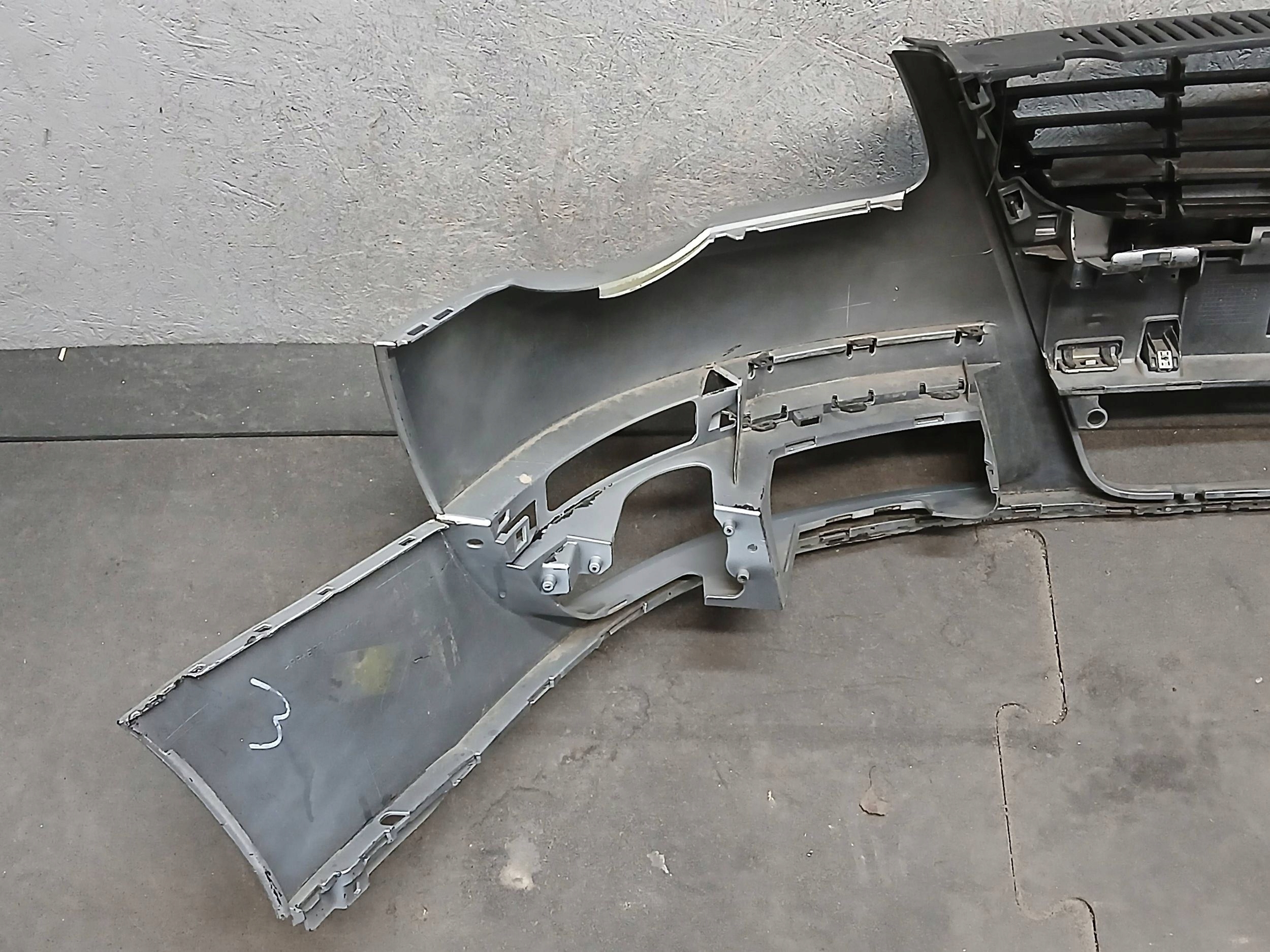 bumper front VW PASSAT B6 3C0