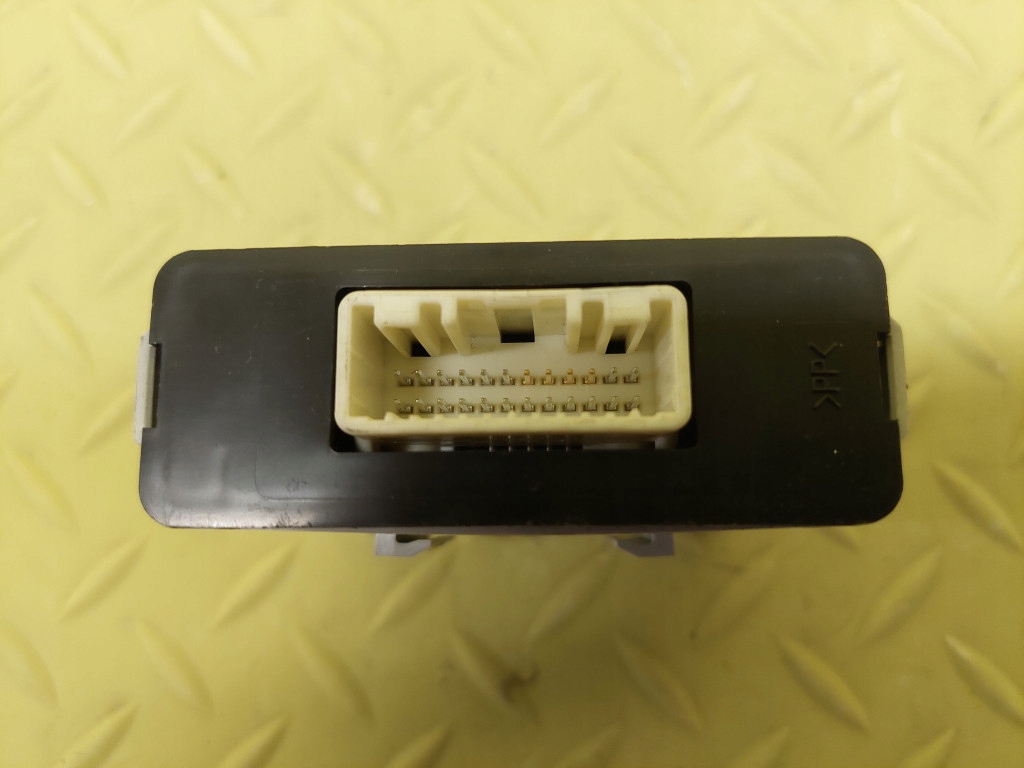 MAZDA 6 II module control unit 3570041654