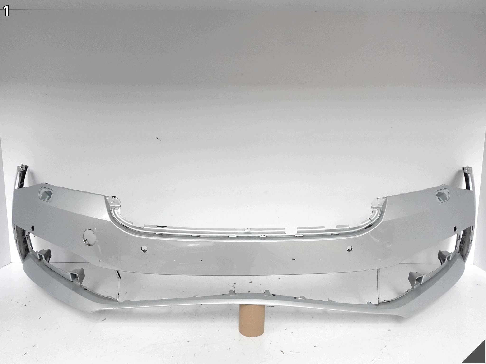 SKODA SUPERB III 3V0 LIFT 19-24 bumper BUMPER support front (4xPDC washers)