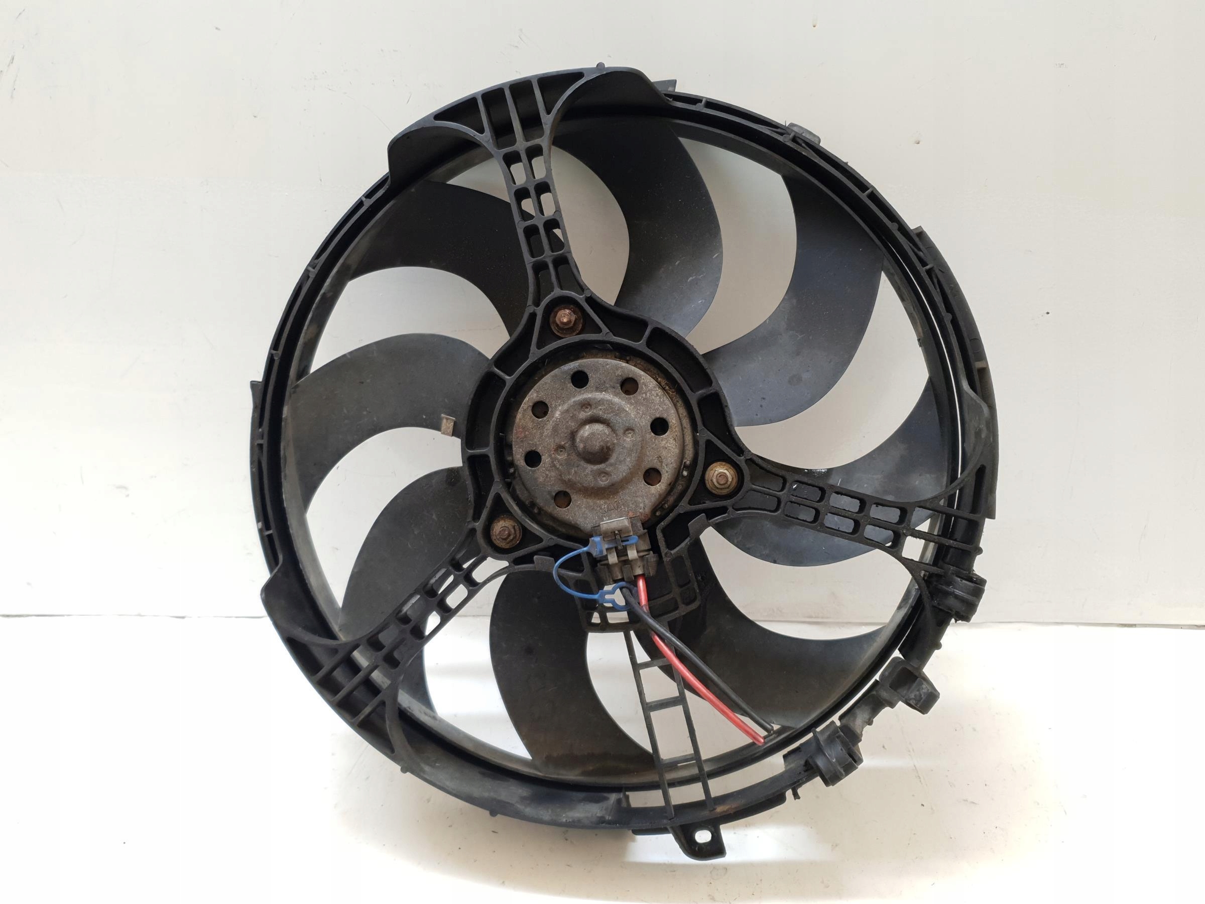 WENTYLATOR CHŁODNICY FIAT STILO 1.9 D Typ samochodu Samochody osobowe