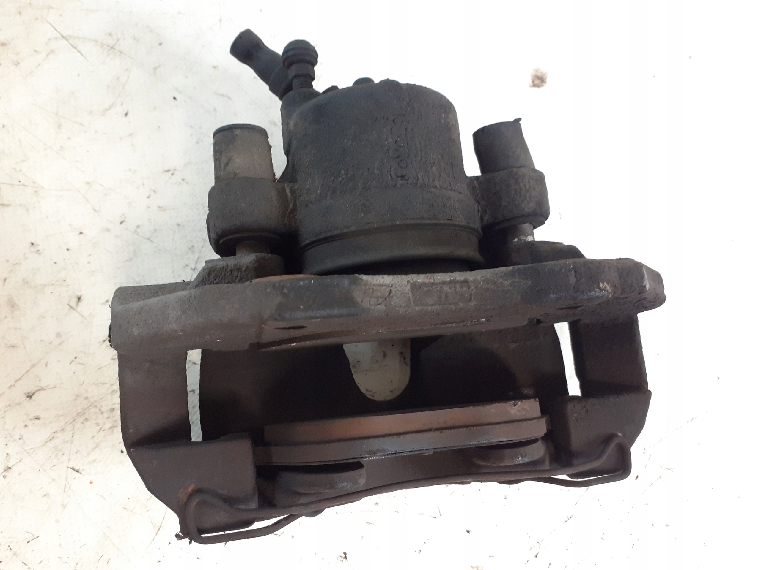 caliper brake front left Ford Focus II 1.6 TDCi