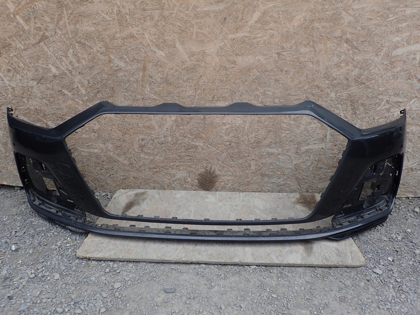 bumper front front AUDI A1 2 II GBA 82A 2018