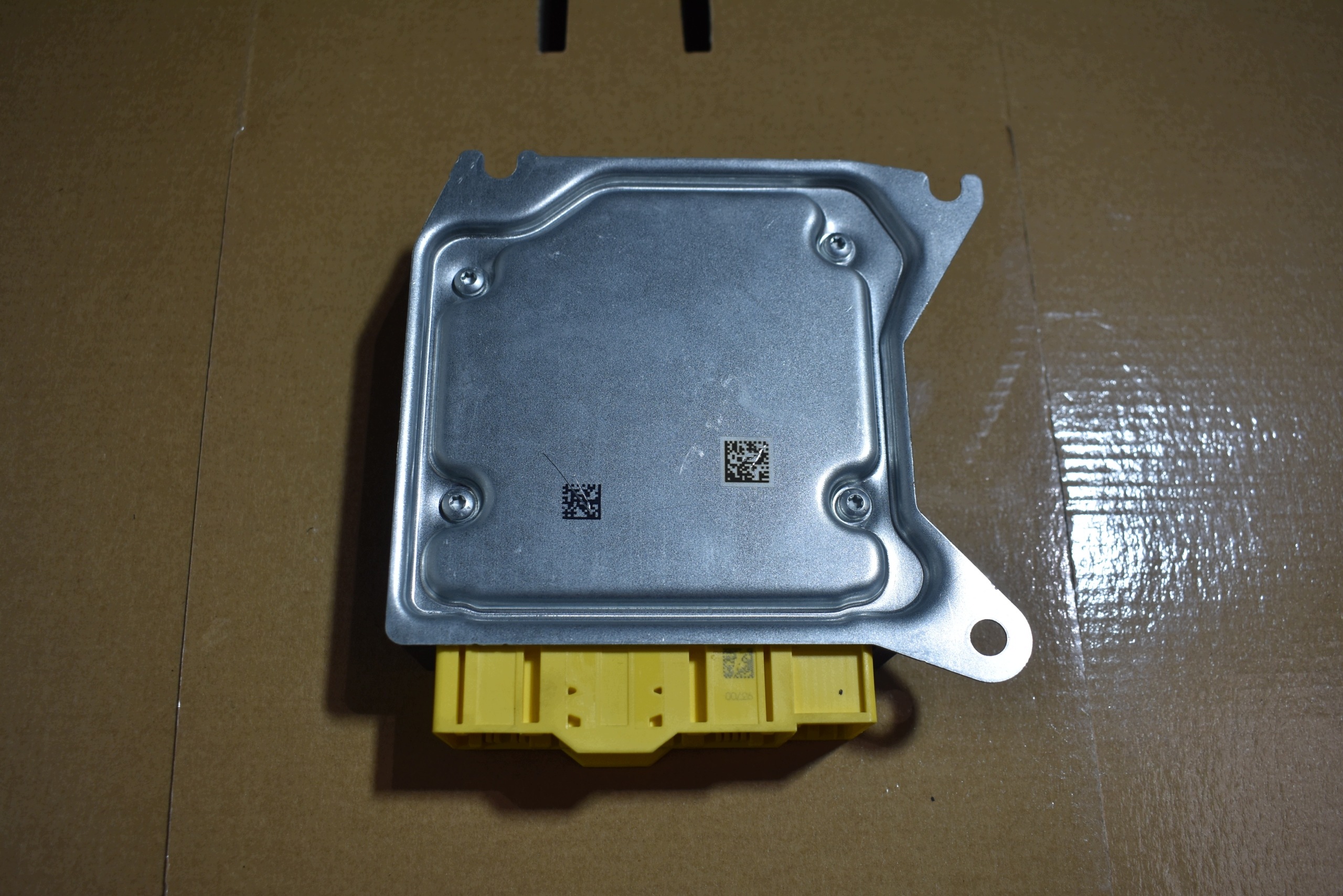 IDEALNY module control unit airbag MERCEDES CLA W118 1