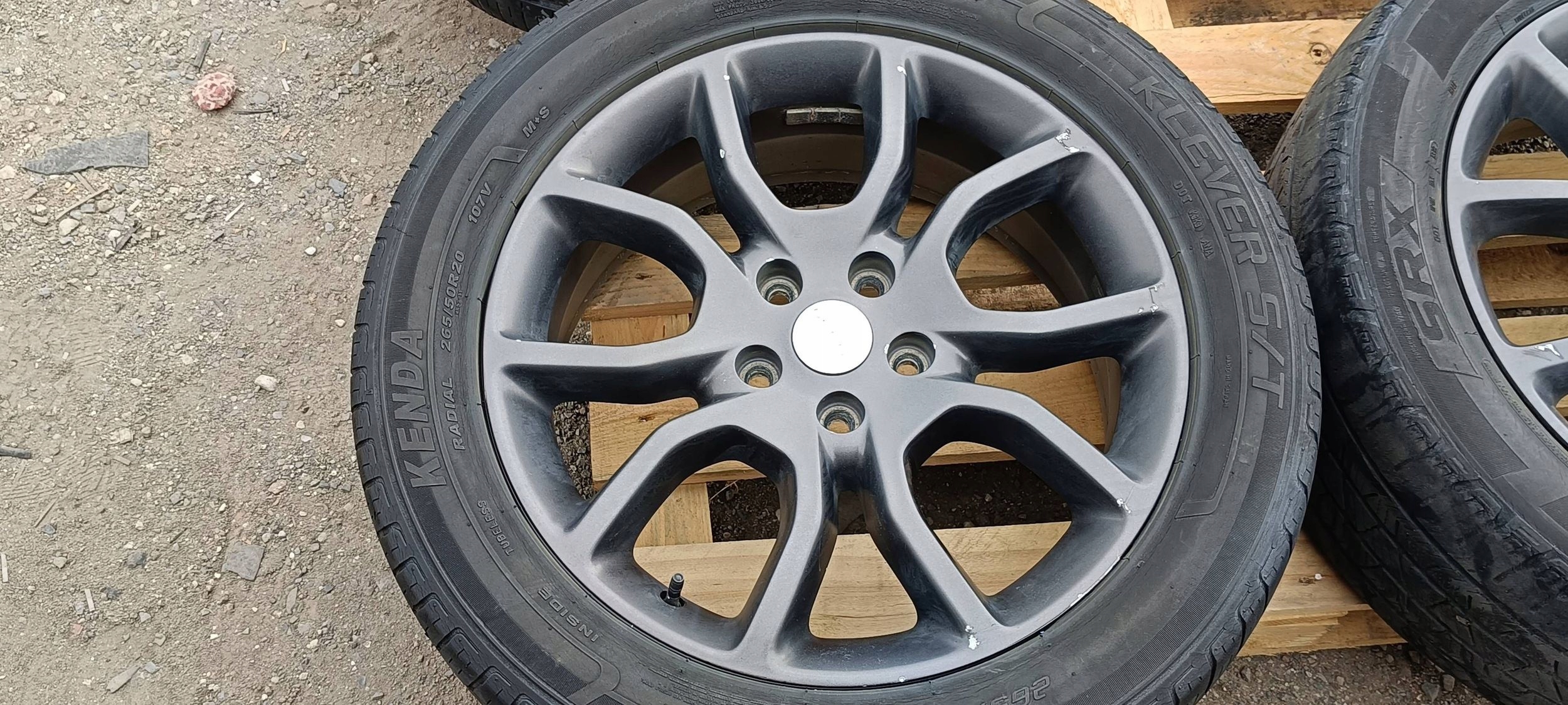 disc discs wheels 20" x 8J 56.4MM 265/50/R20 Dodge Durango 2014