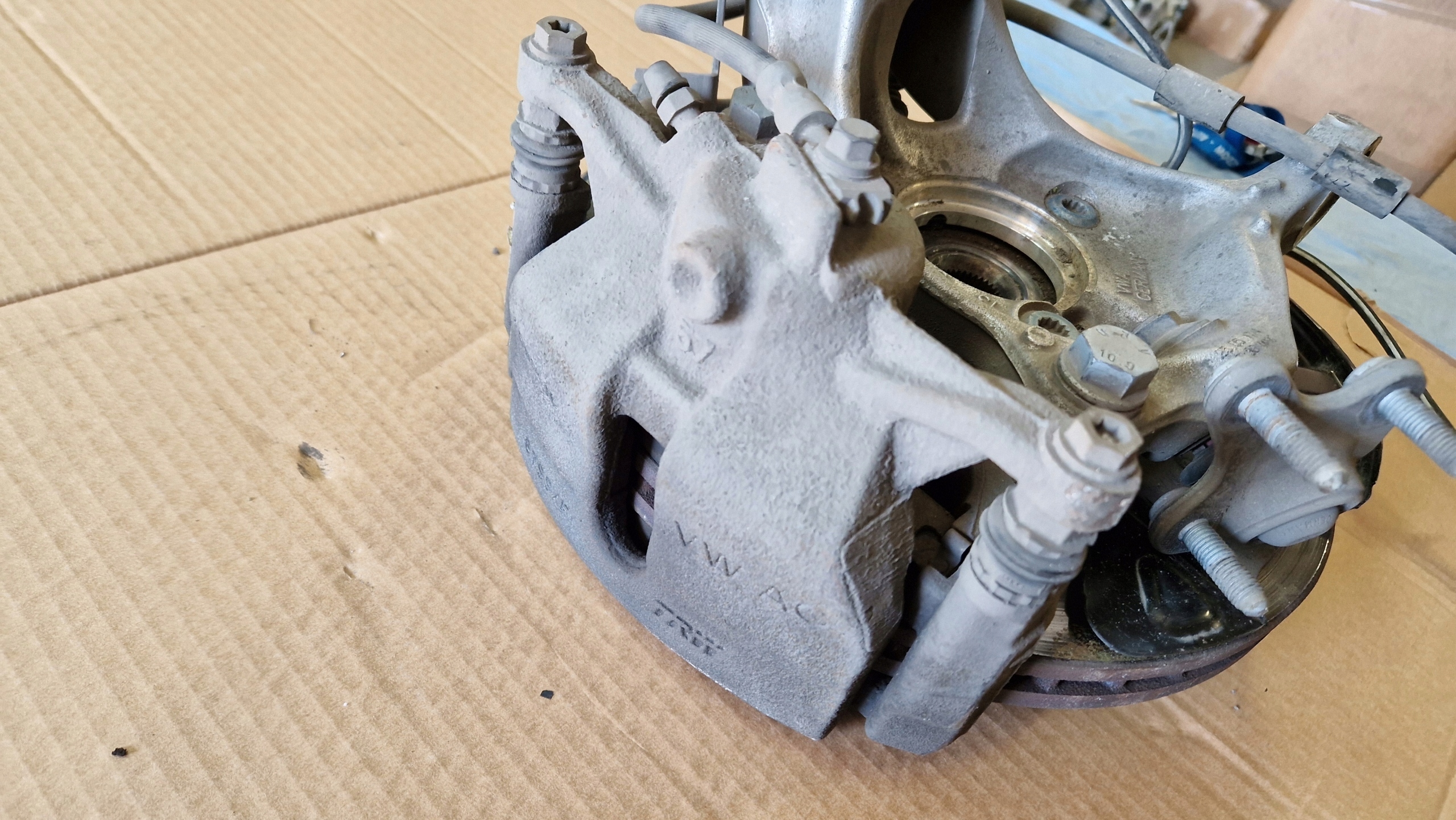 swing caliper PASSAT B8 SUPERB 1.8 TSI 2.0 TDI