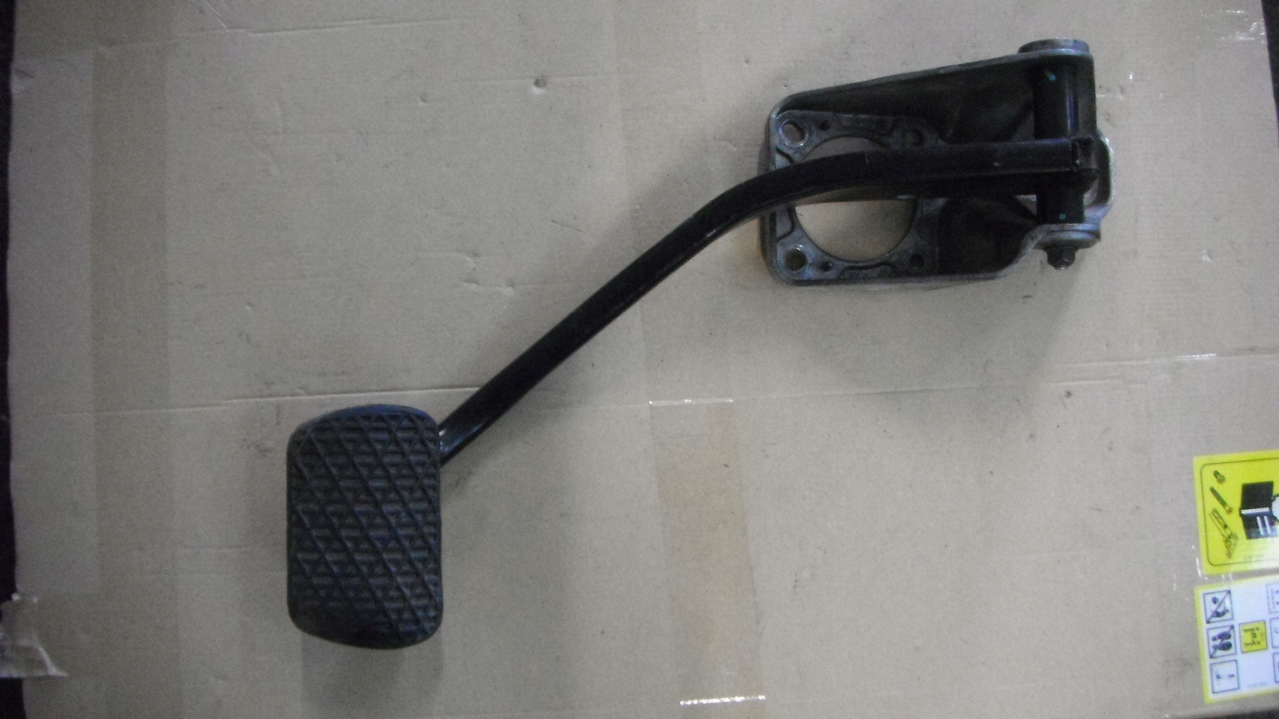 MERCEDES R W251 2005- PEDAŁ HAMULCA