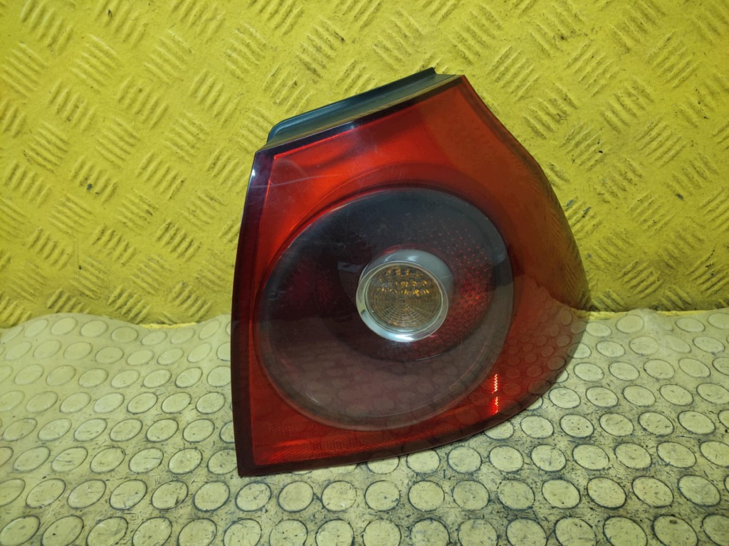 VW GOLF V light right rear part 4VFX13404AA