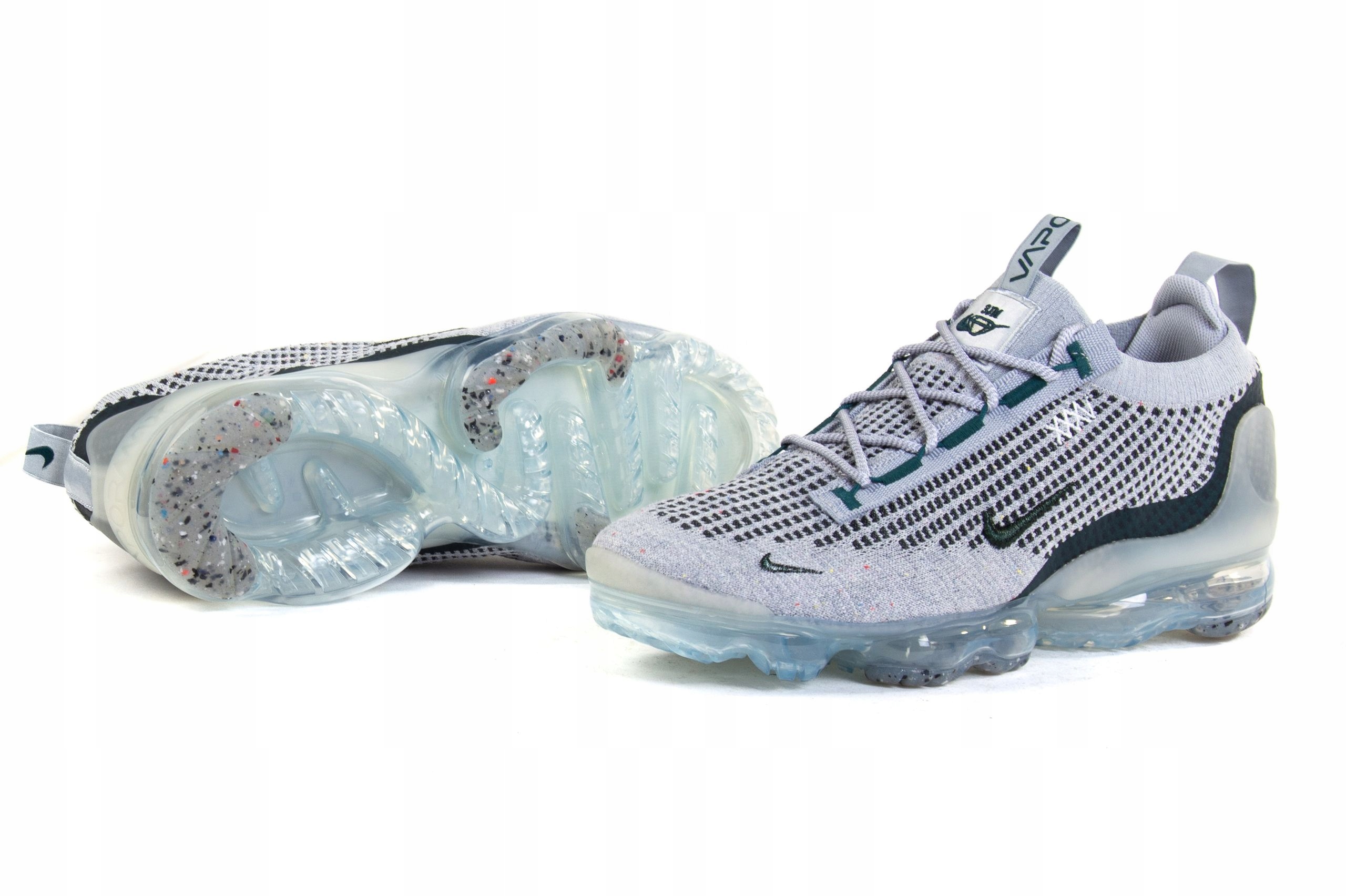 

Buty Nike Air Vapormax DN3074-001 Szare R. 43