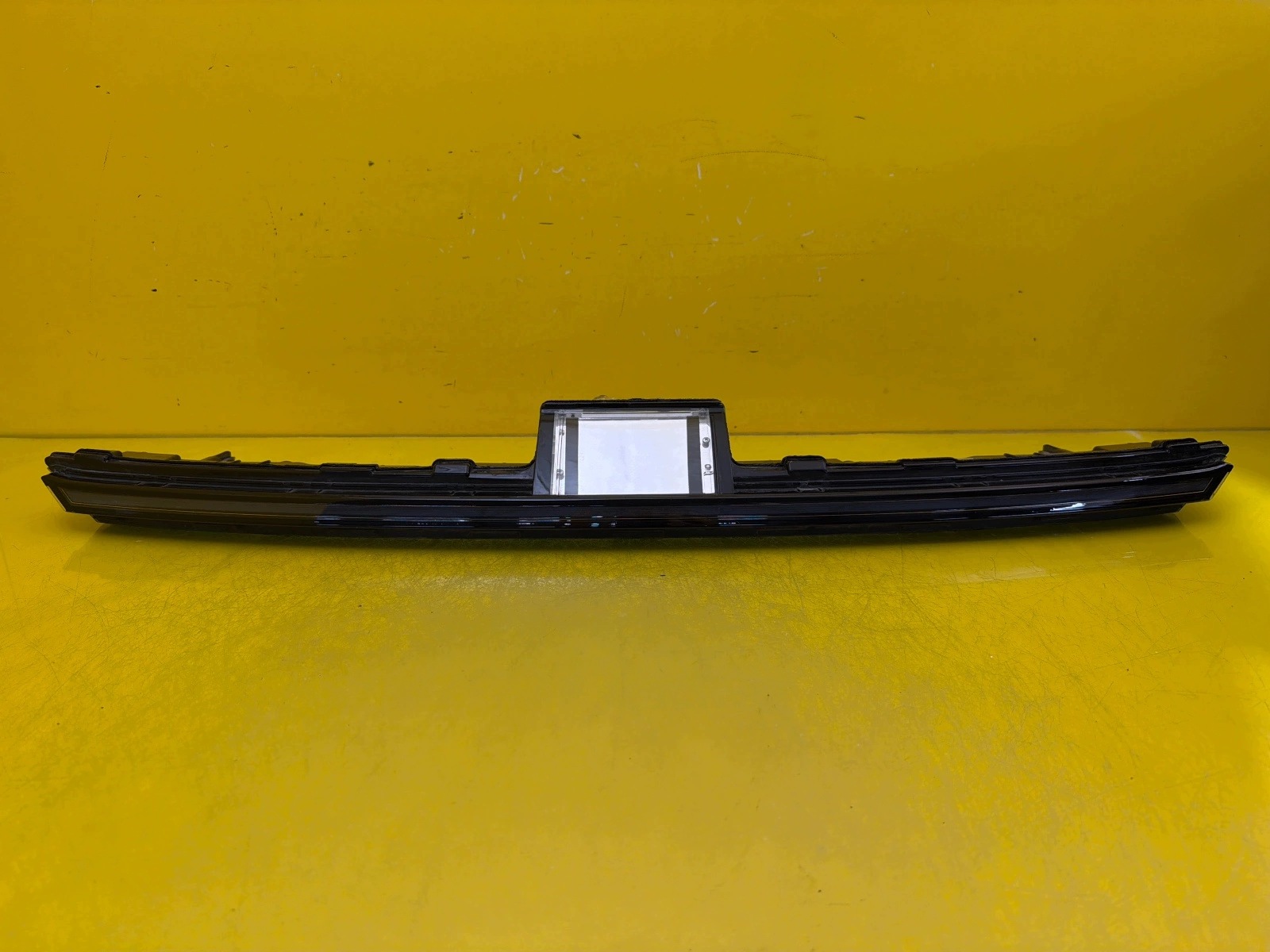 far srednja Byd Han 2023- Led DRL HCE-4102300D