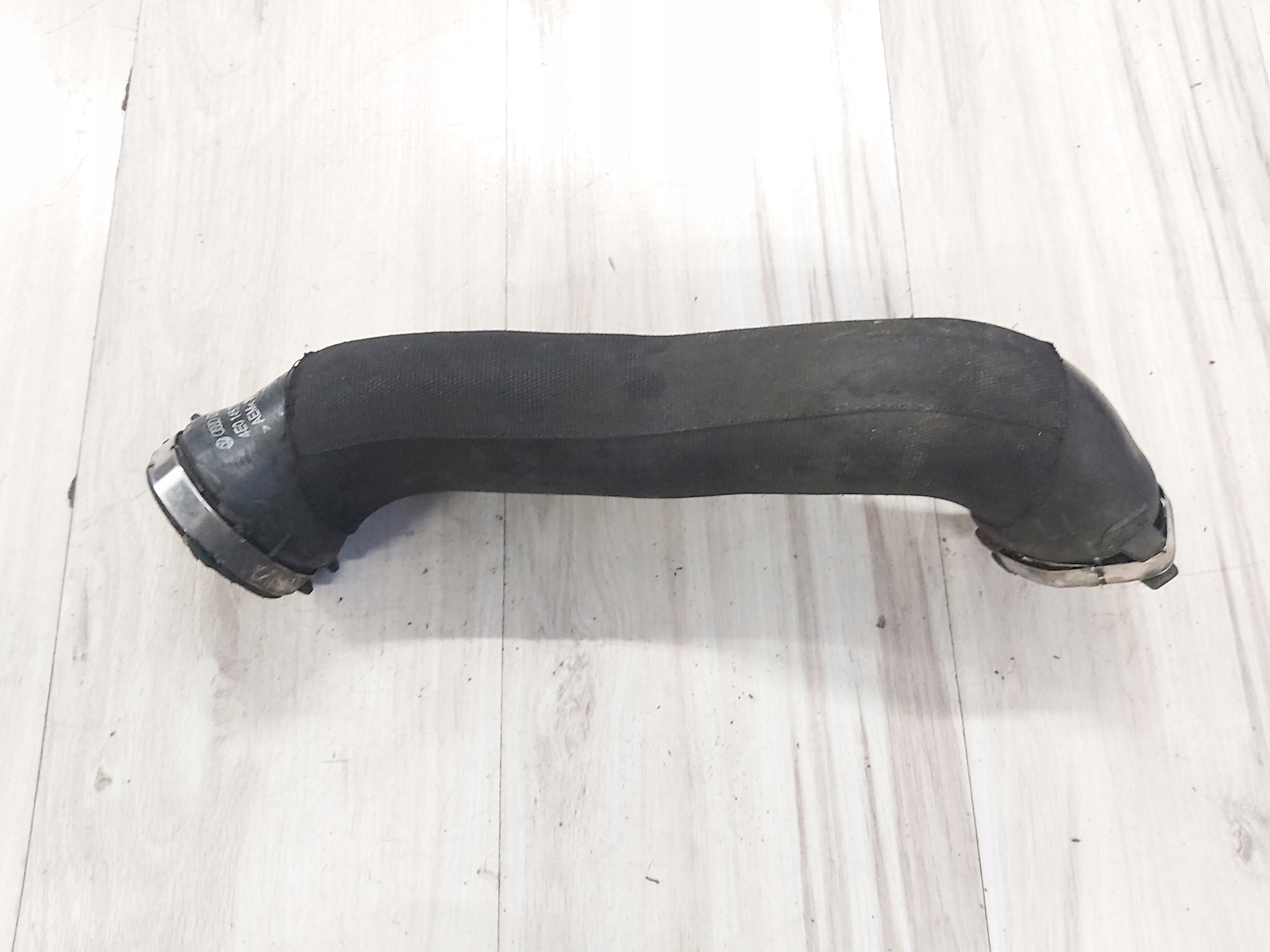 tömlö vezetö levegö intercooler 4E0145737M AUDI A8 D3 3.0TDI BDB!!